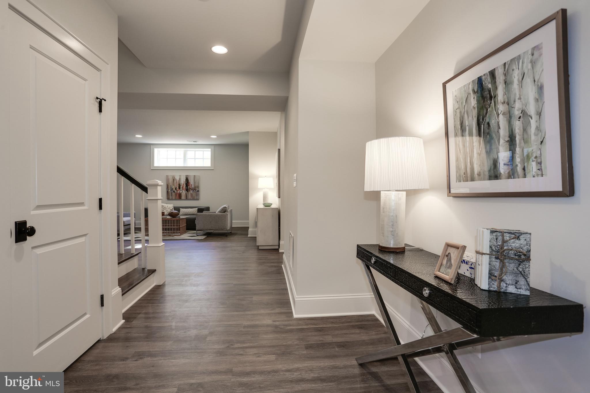 GARDEN CITY - Residential