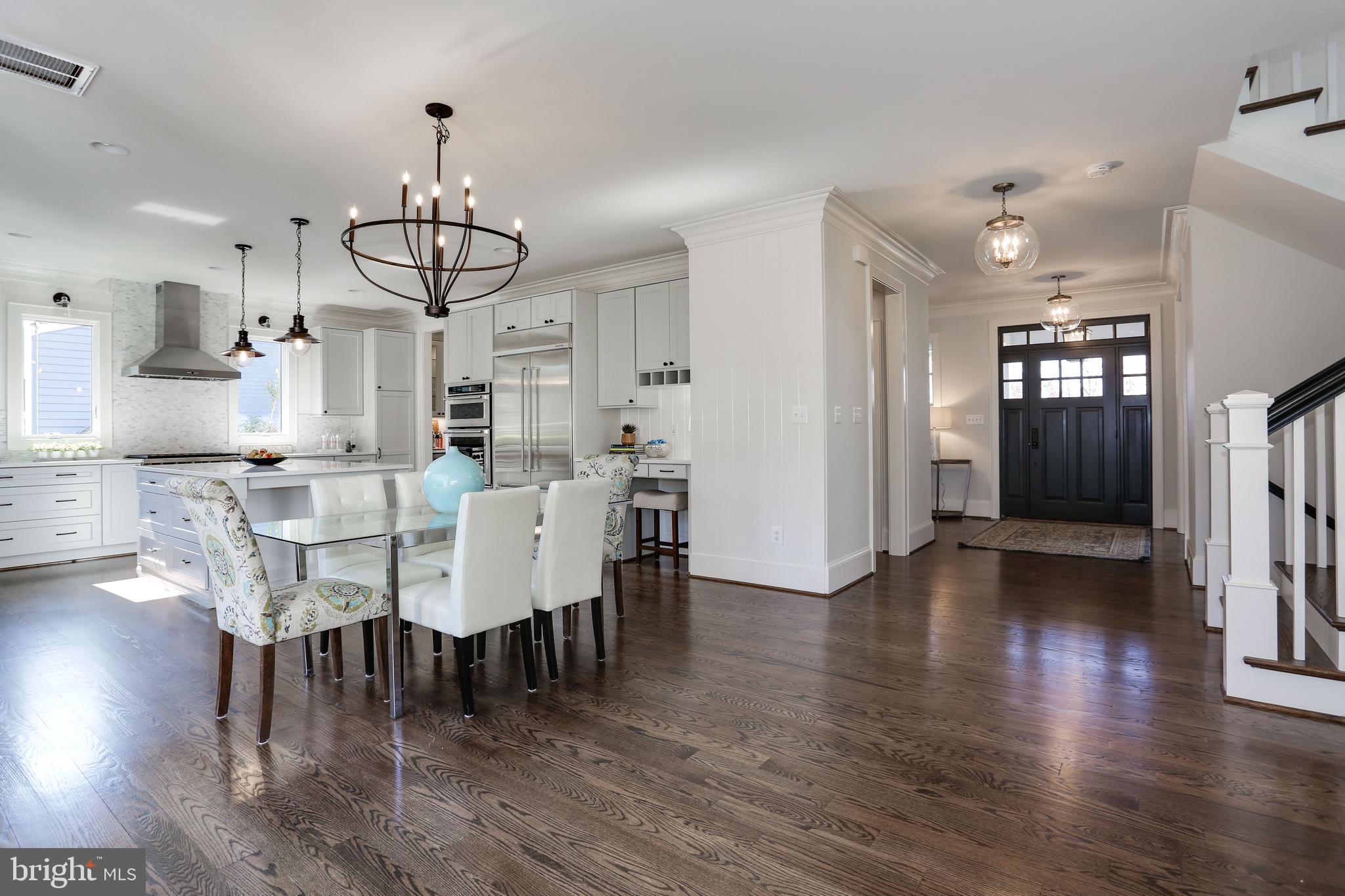 GARDEN CITY - Residential