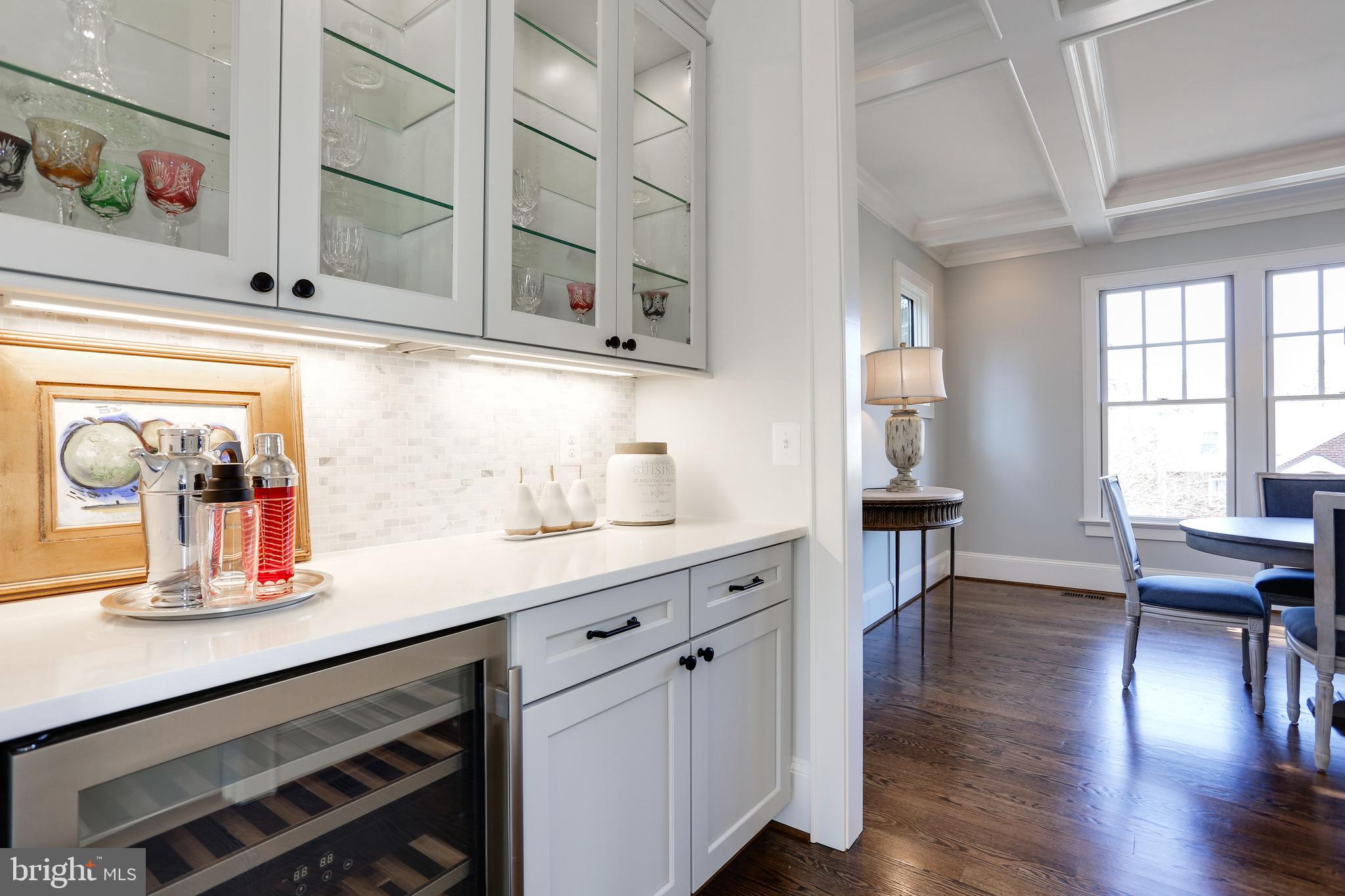 GARDEN CITY - Residential