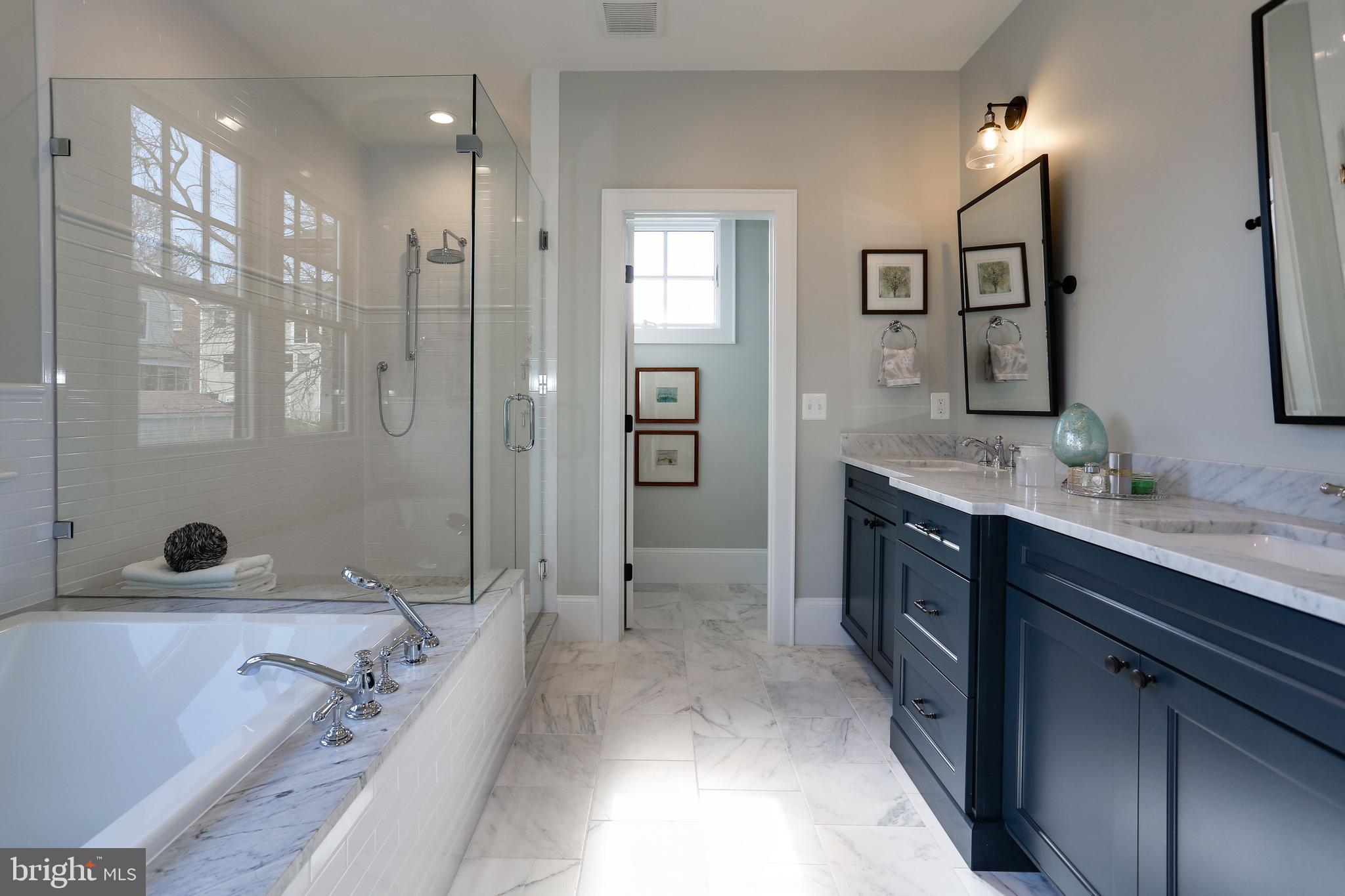 GARDEN CITY - Residential