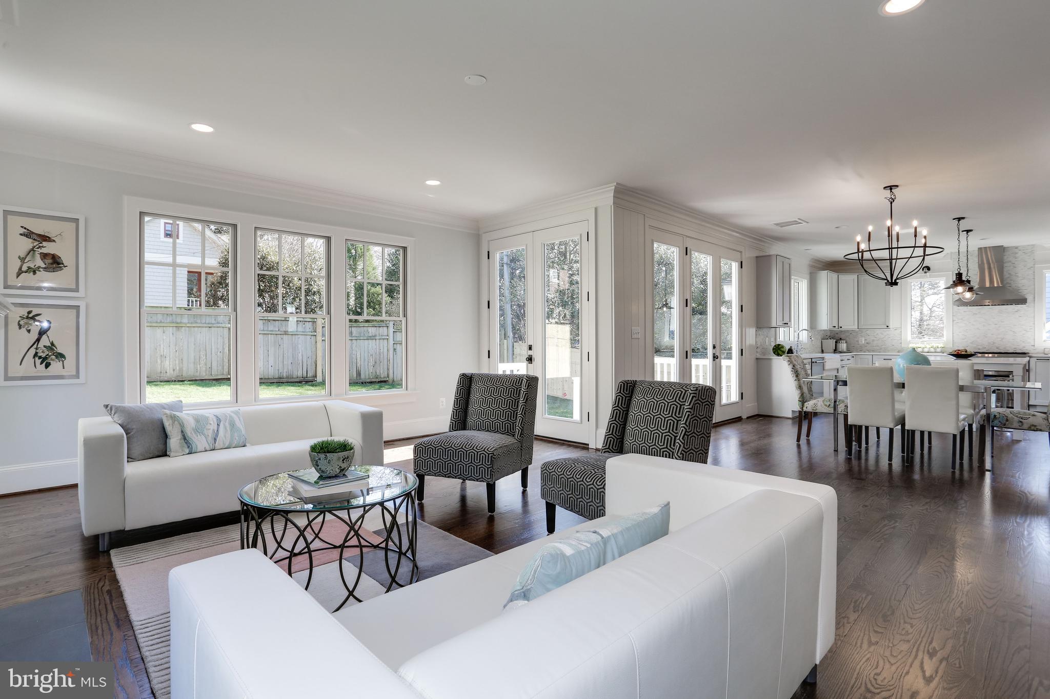 GARDEN CITY - Residential