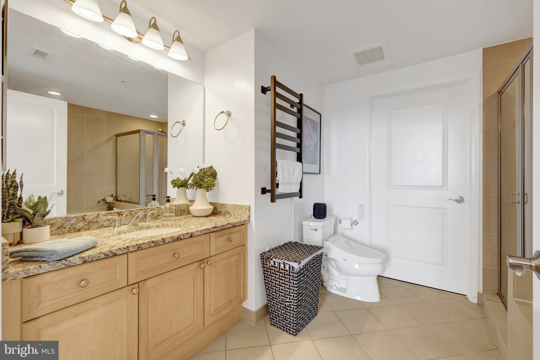 RESTON TOWN CENTER - Residential