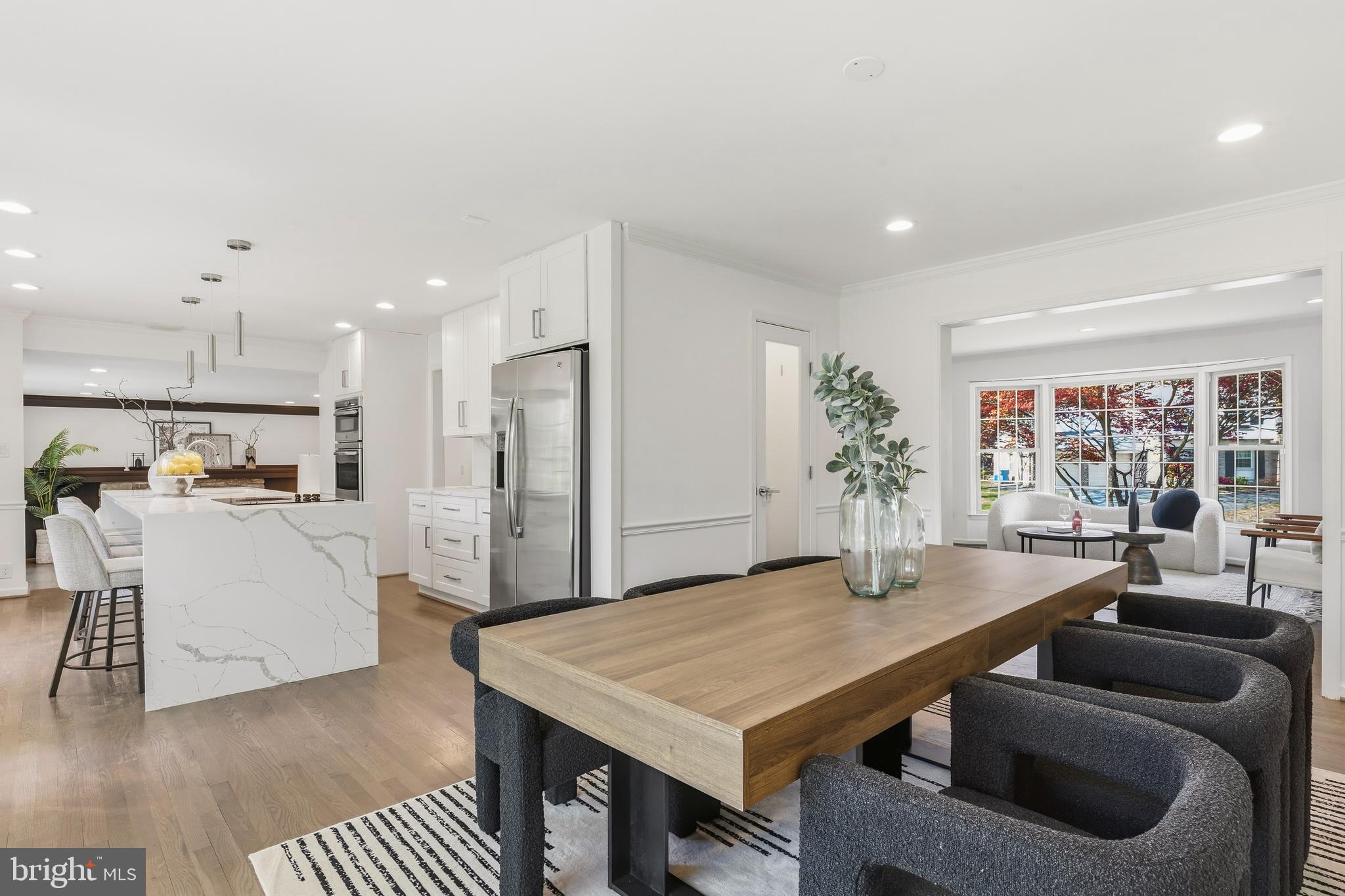 PINE KNOLLS - Residential