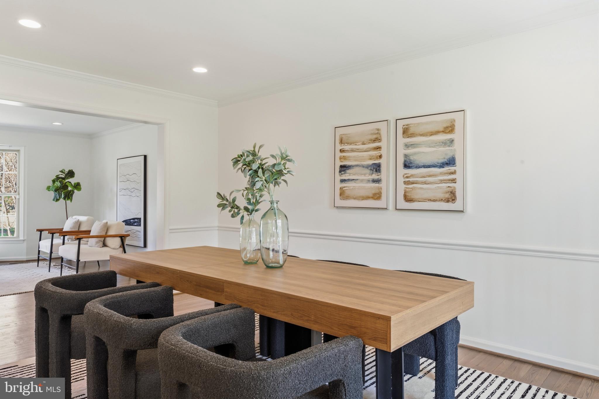 PINE KNOLLS - Residential