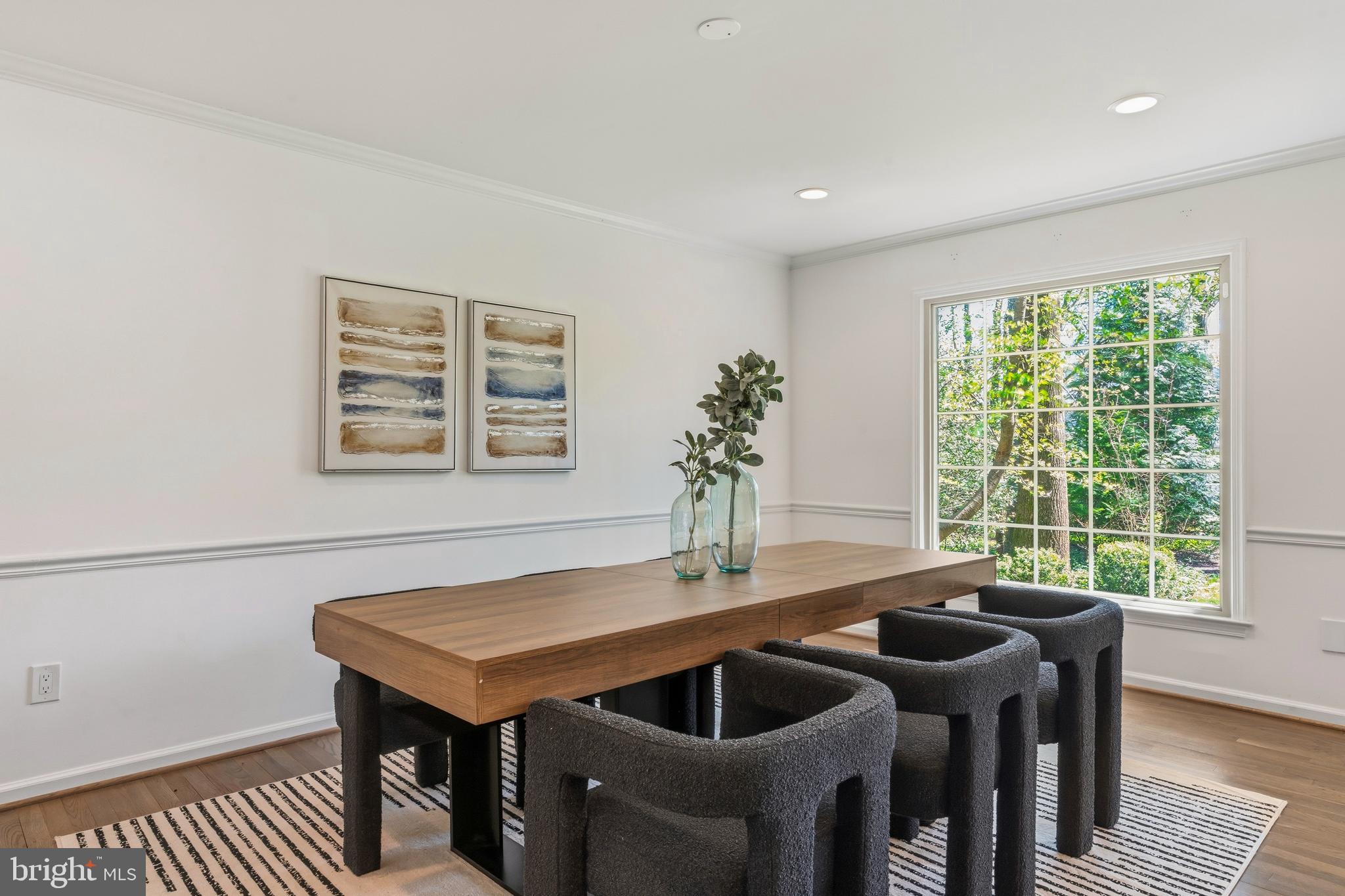 PINE KNOLLS - Residential