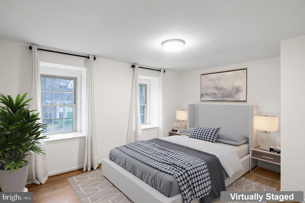 PINE KNOLLS - Residential