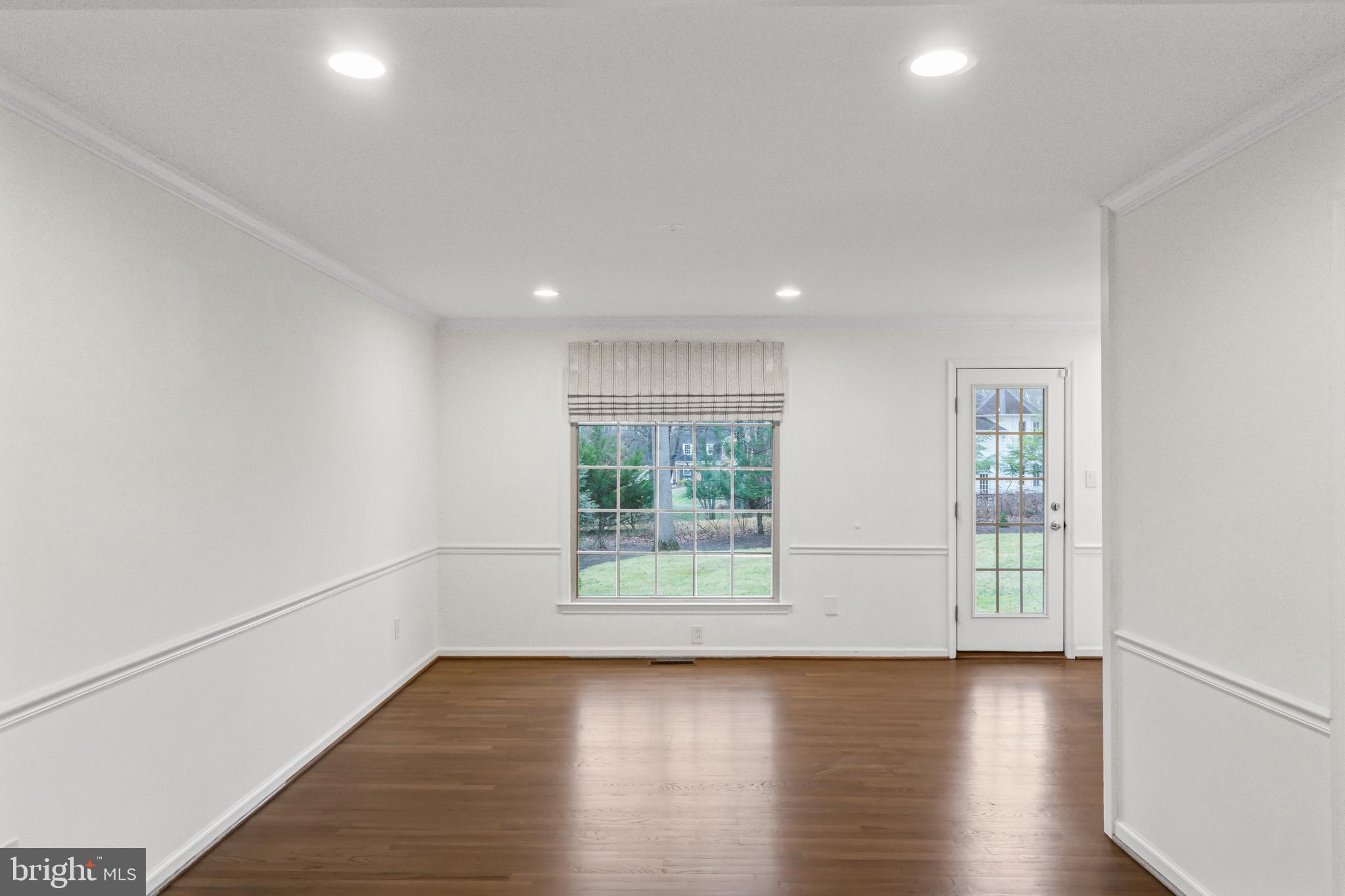 PINE KNOLLS - Residential