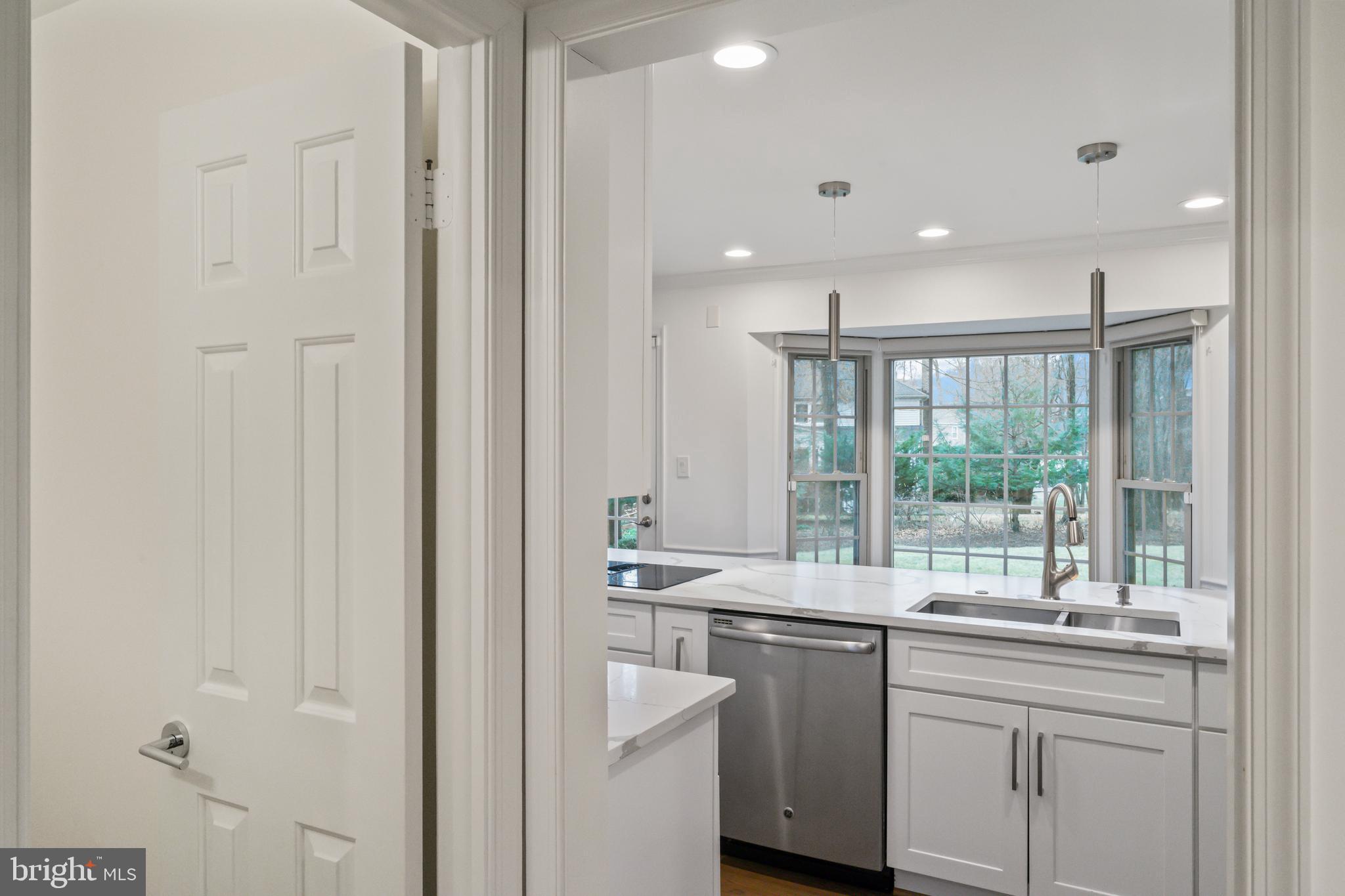 PINE KNOLLS - Residential