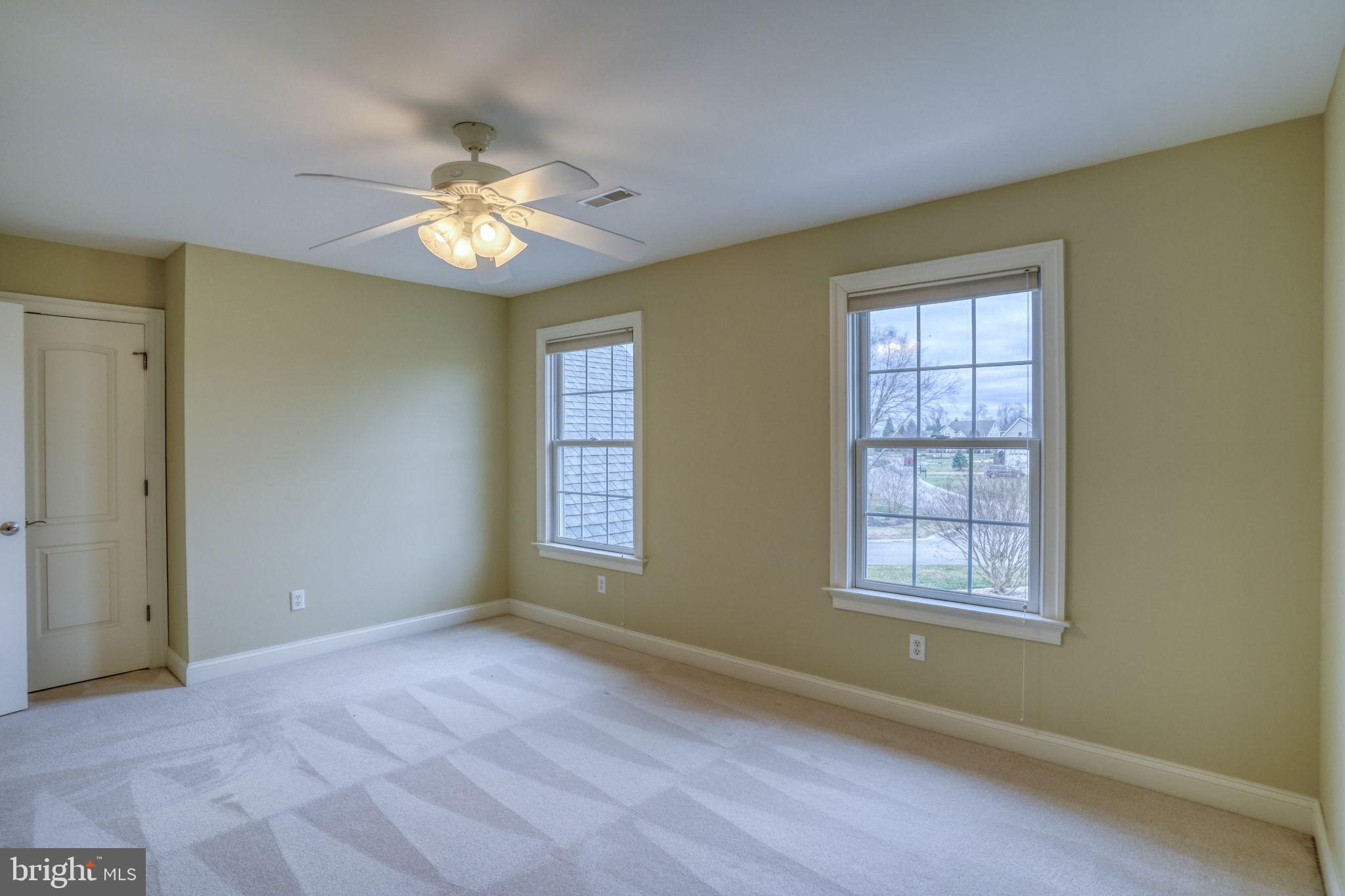 ROCKLAND HILLS - Residential