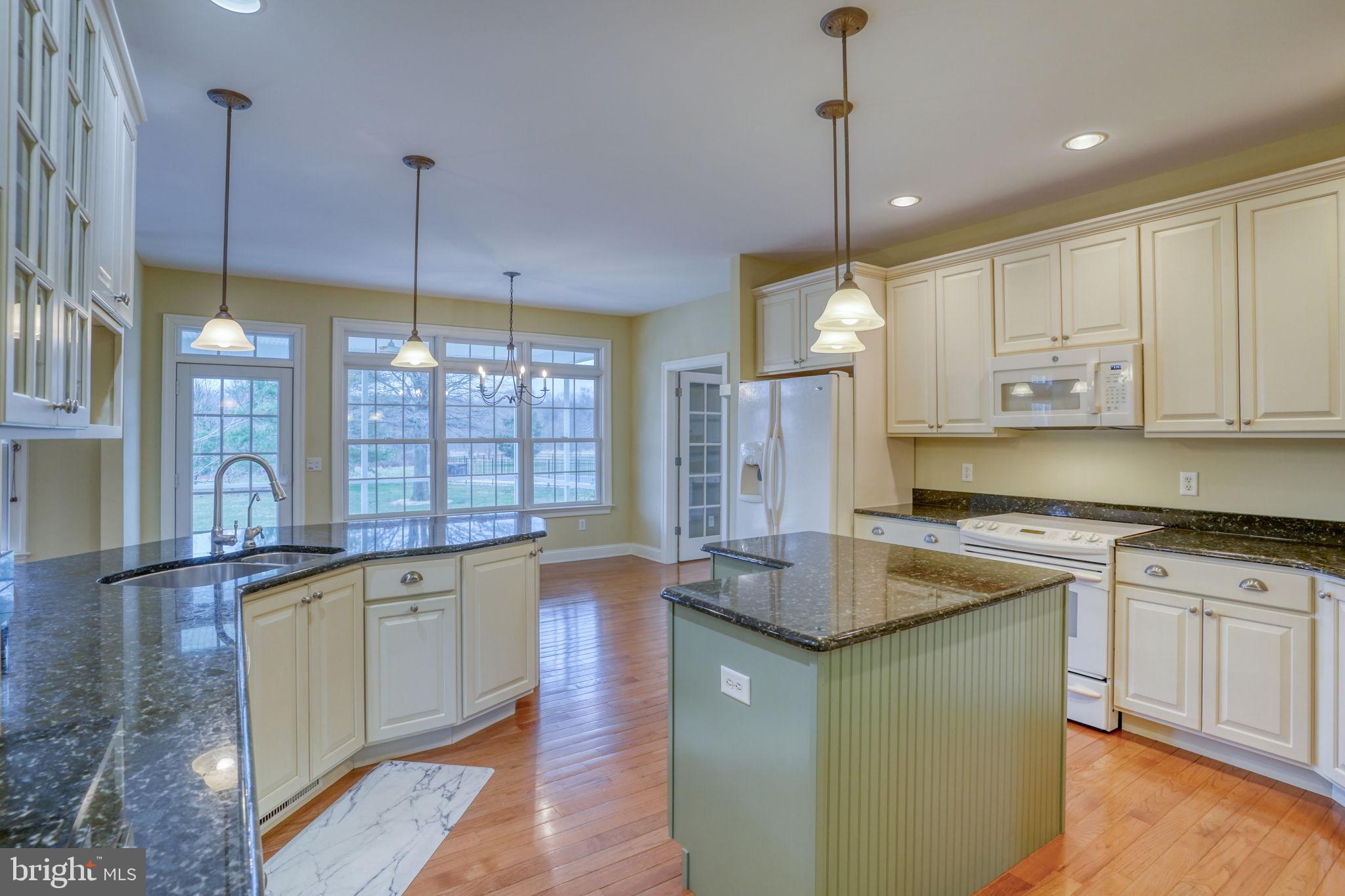 ROCKLAND HILLS - Residential