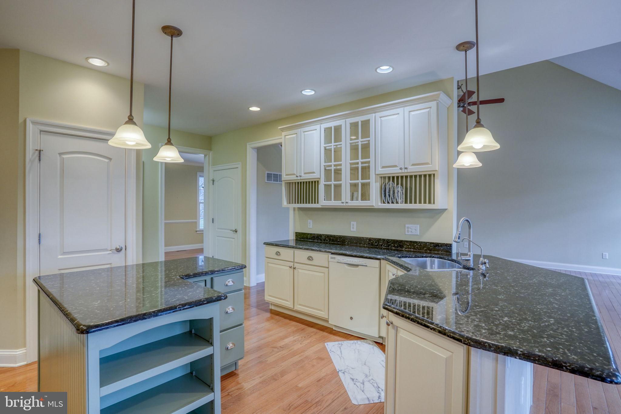 ROCKLAND HILLS - Residential