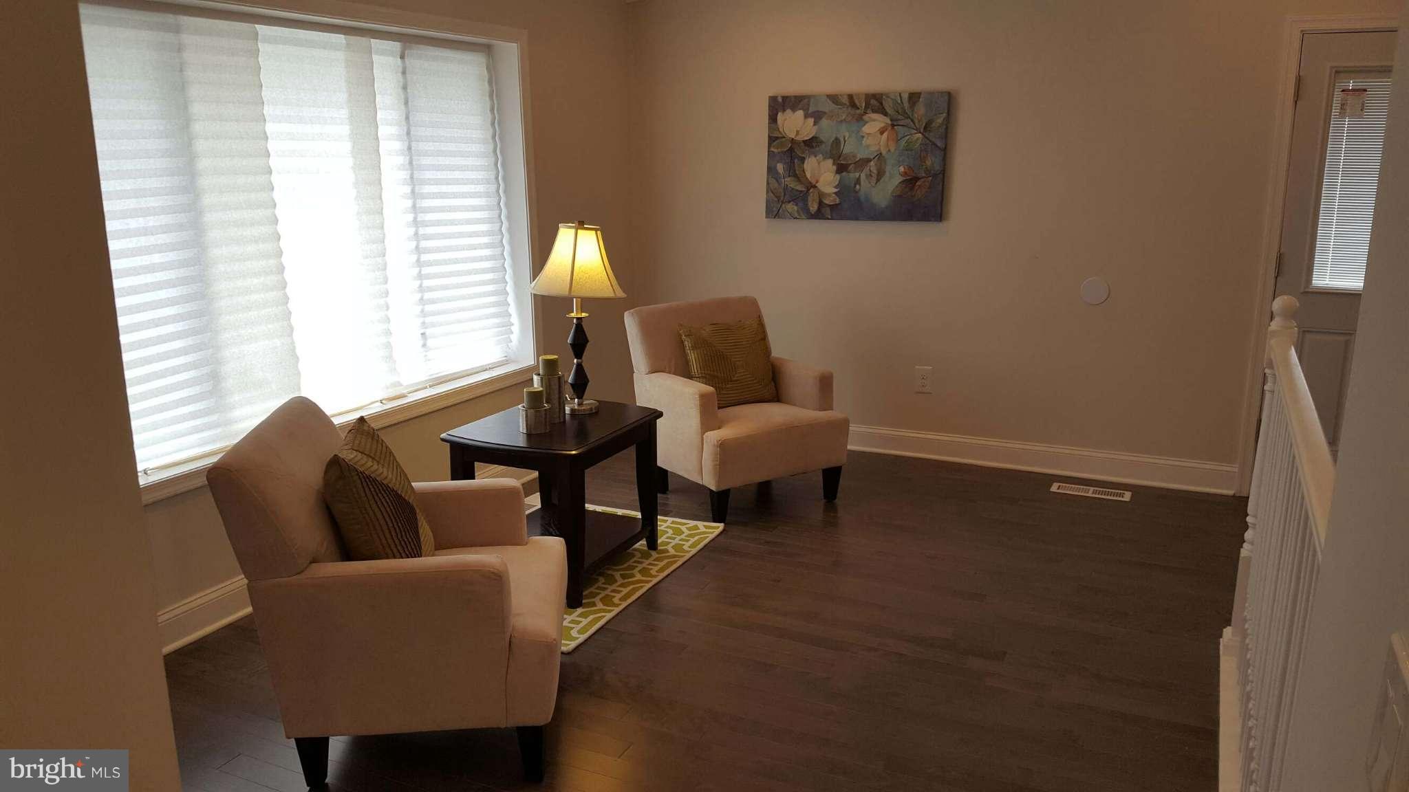 IMPERIAL GARDENS - Residential