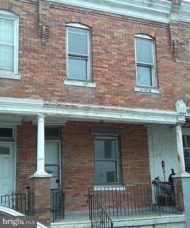 50 N FARSON STREET