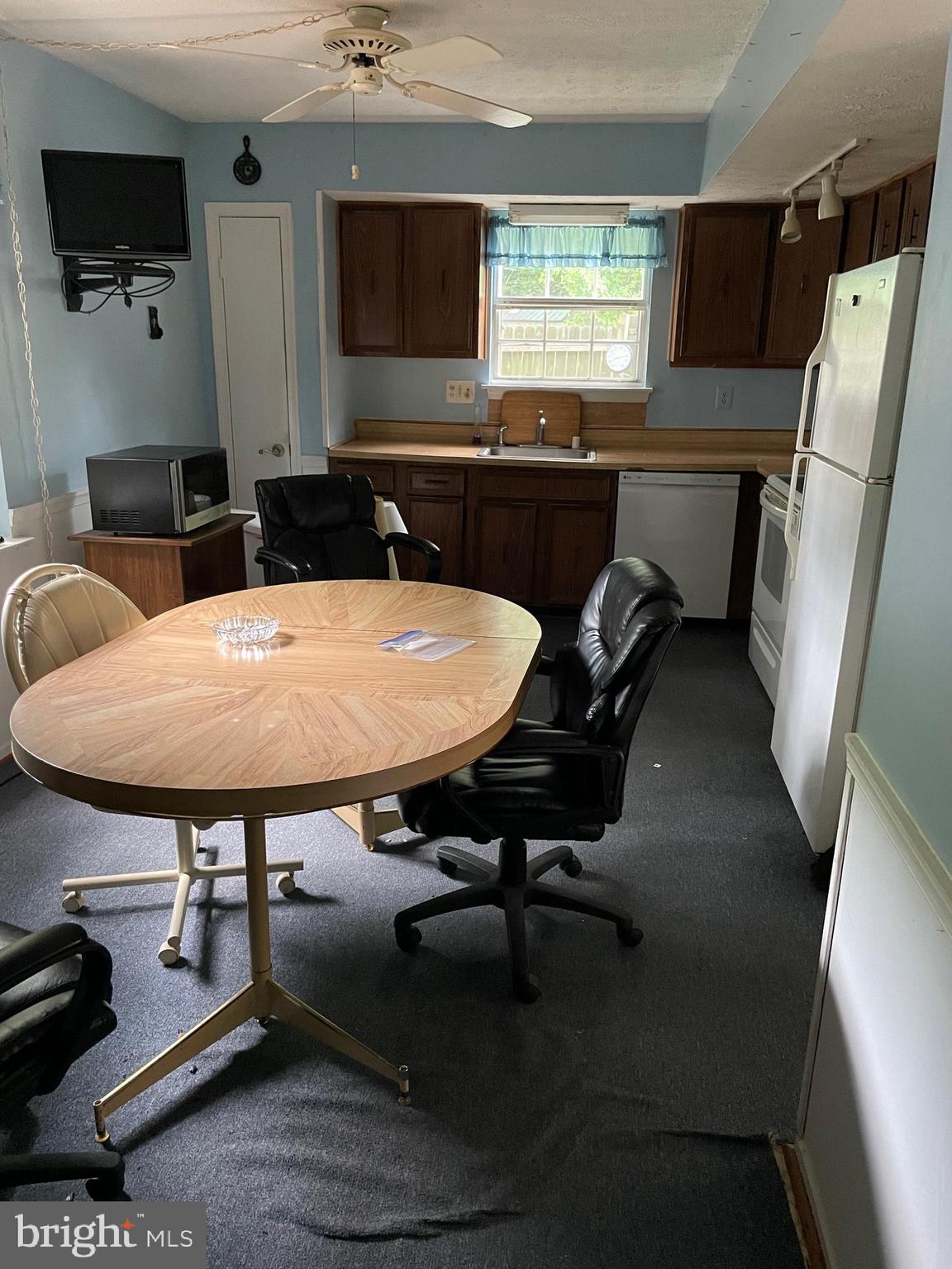 1592 NATIVE DANCER COURT