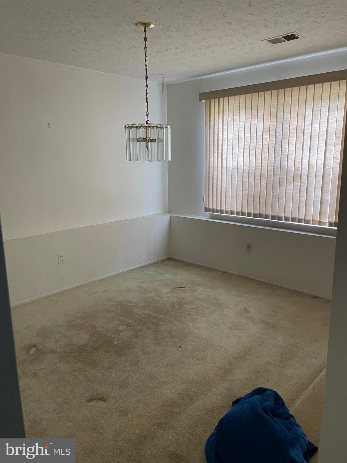 1592 NATIVE DANCER COURT
