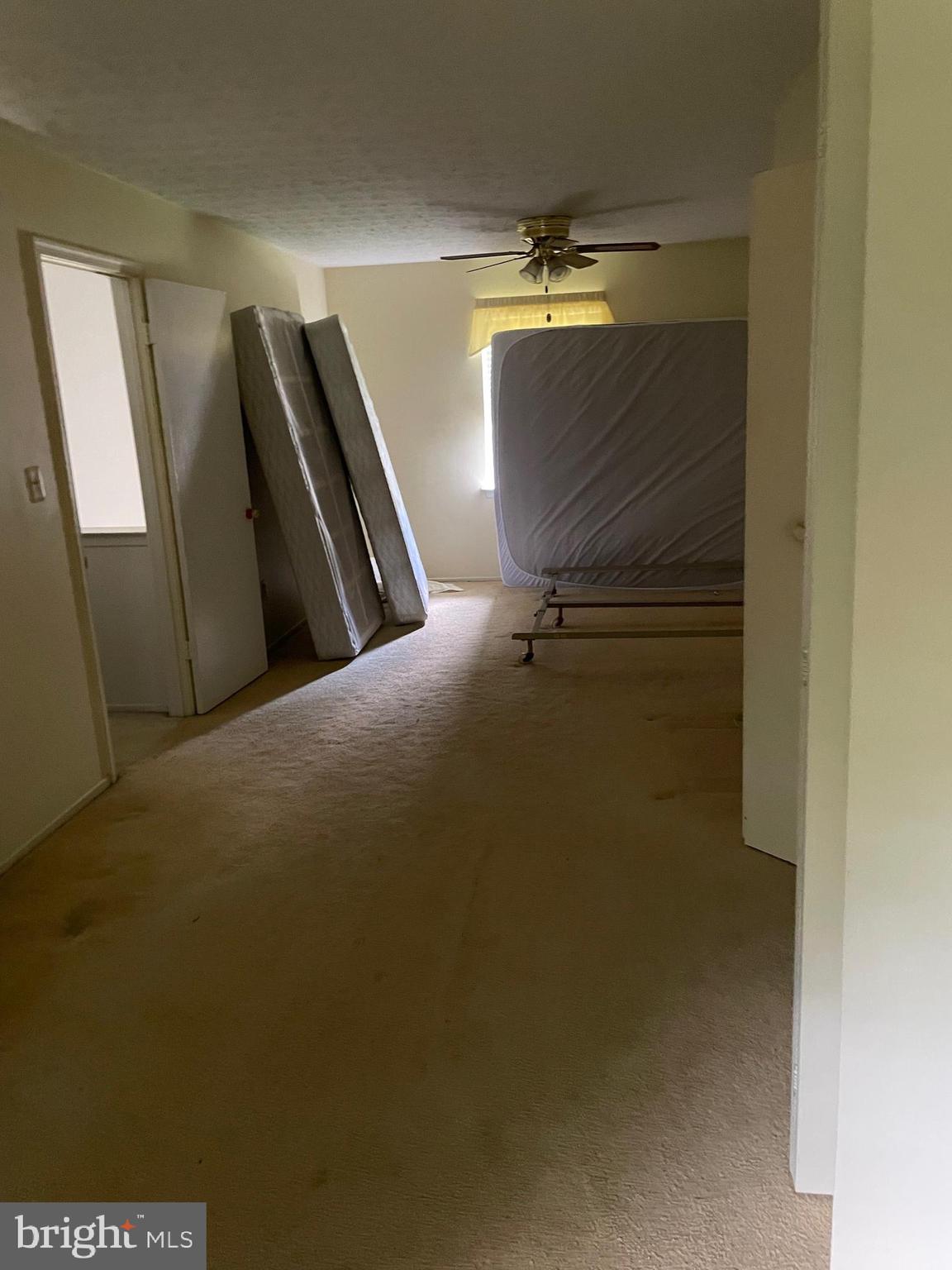 REVELL DOWNS - Residential