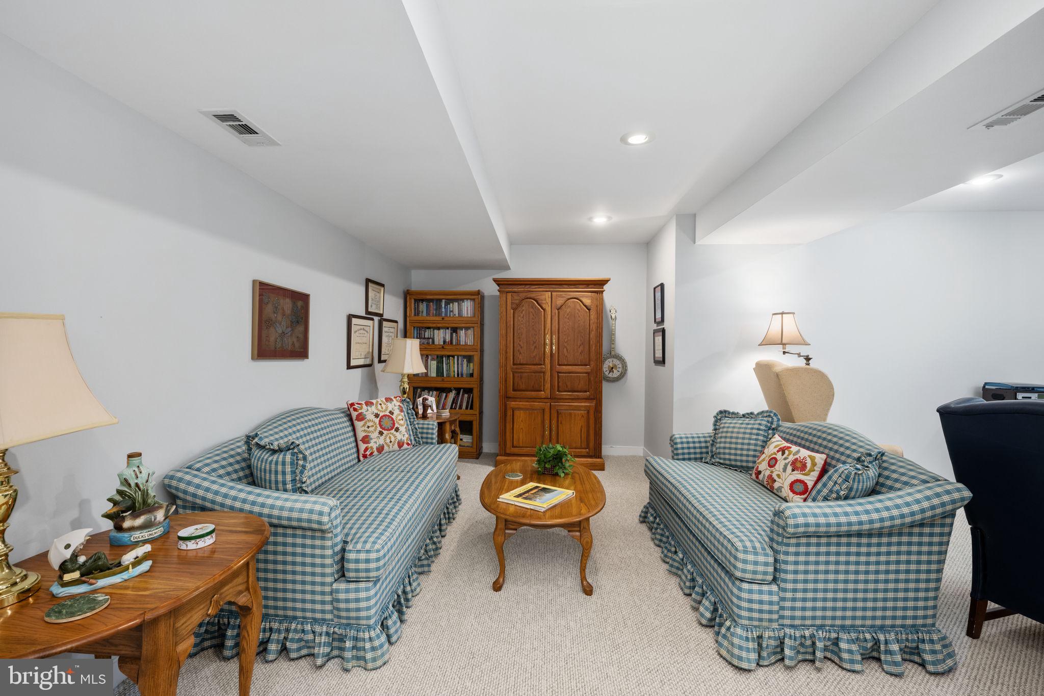 AUGUSTINE NORTH - Residential