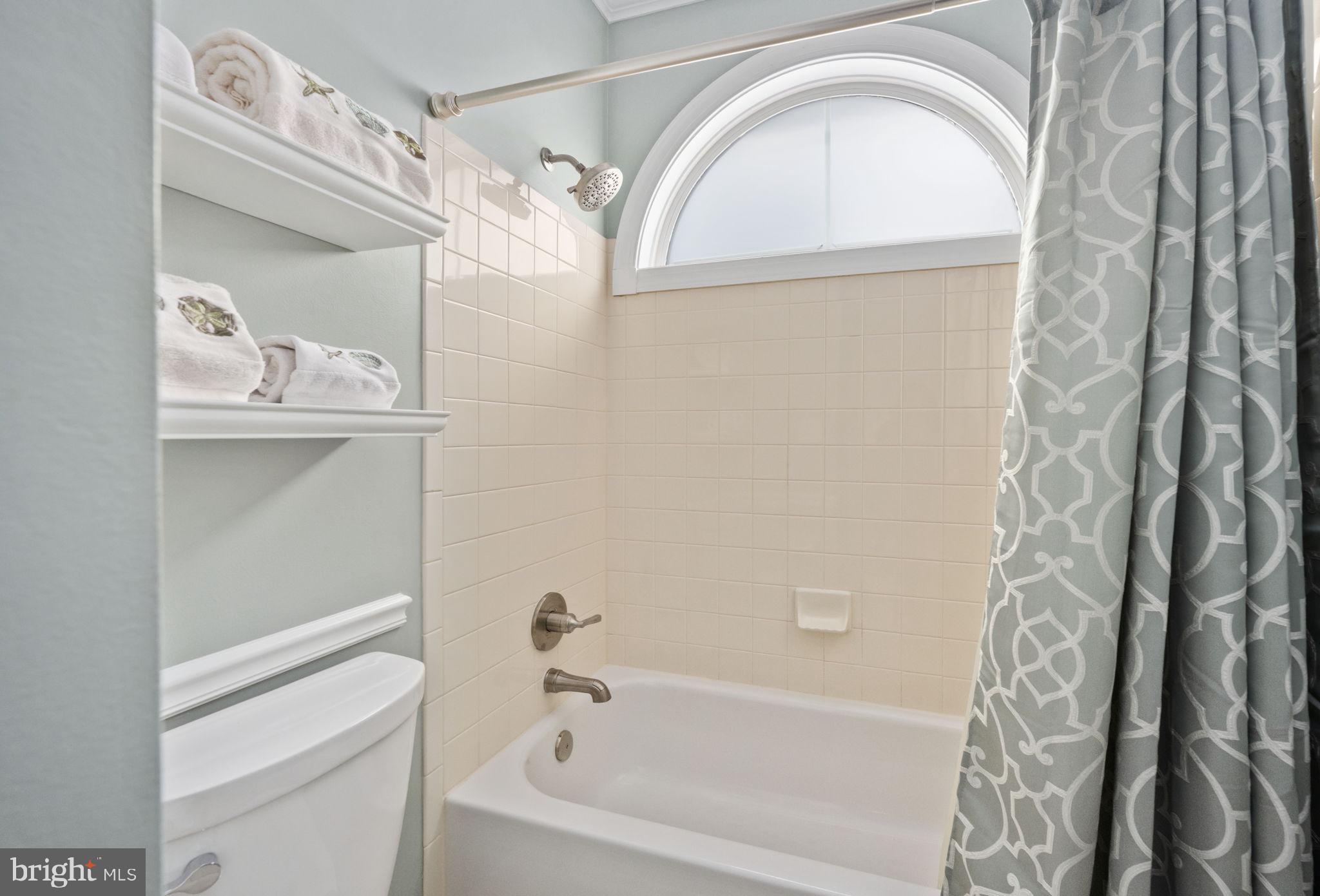 AUGUSTINE NORTH - Residential