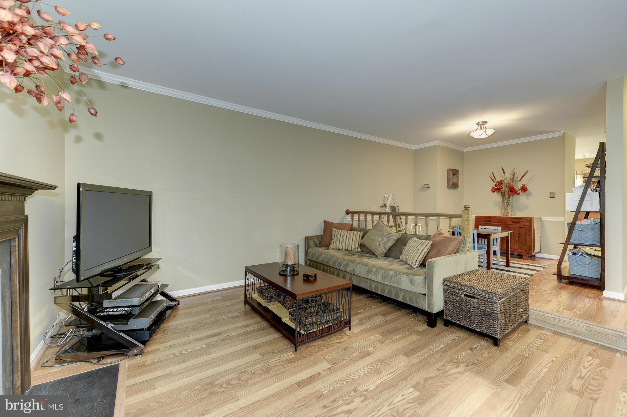 RUNNYMEADE - Residential