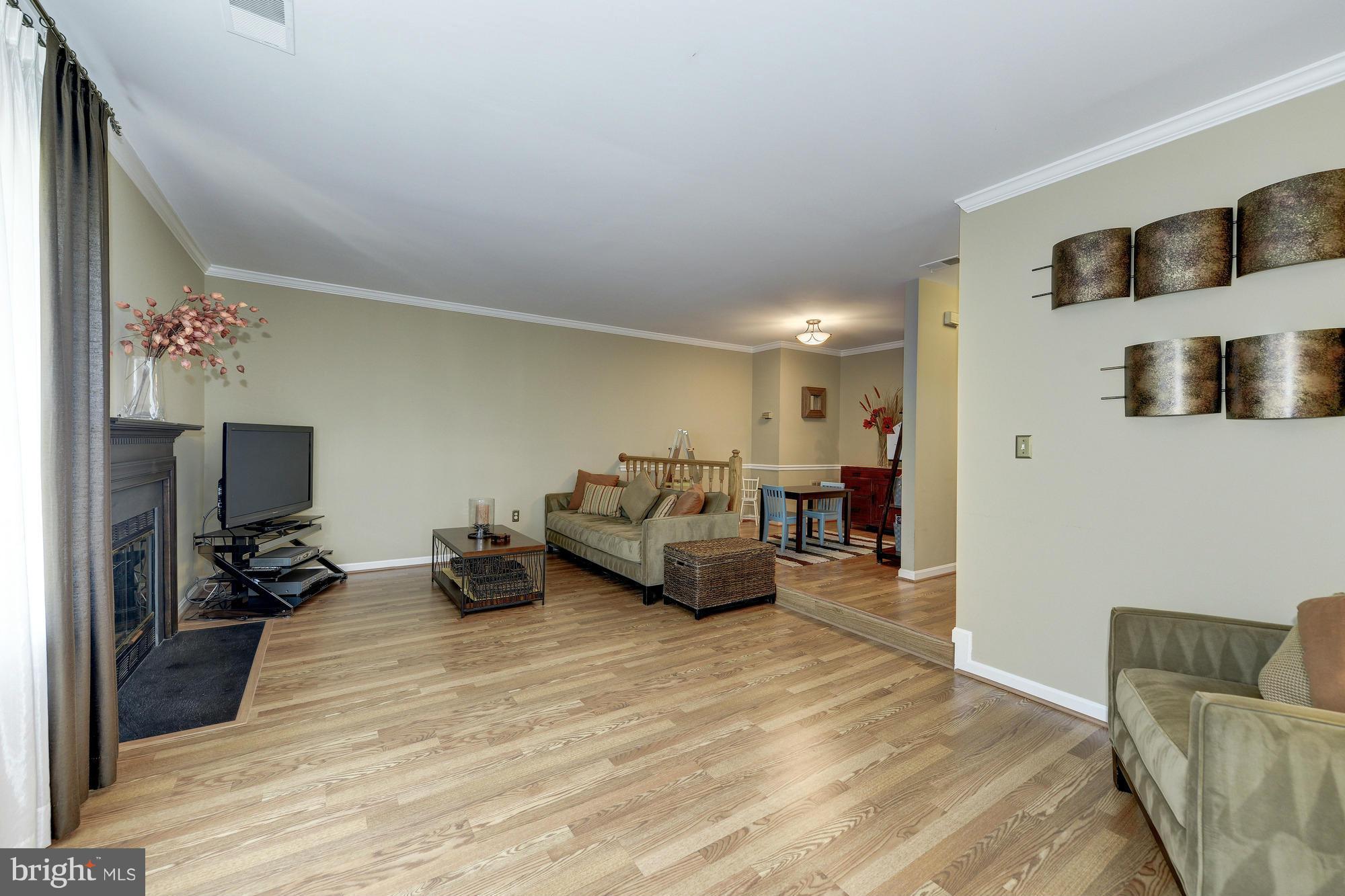 RUNNYMEADE - Residential