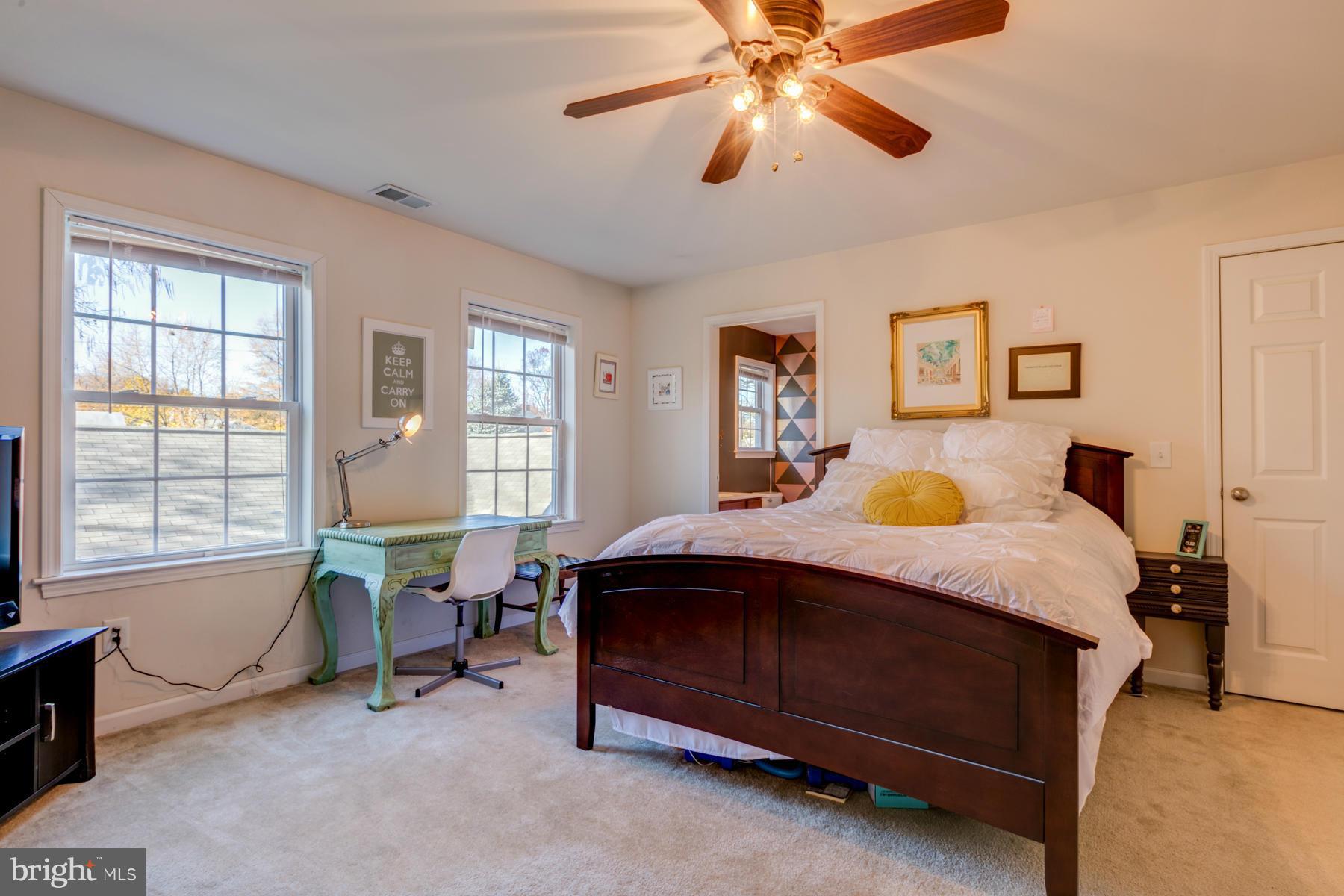 ADDISON HEIGHTS - Residential