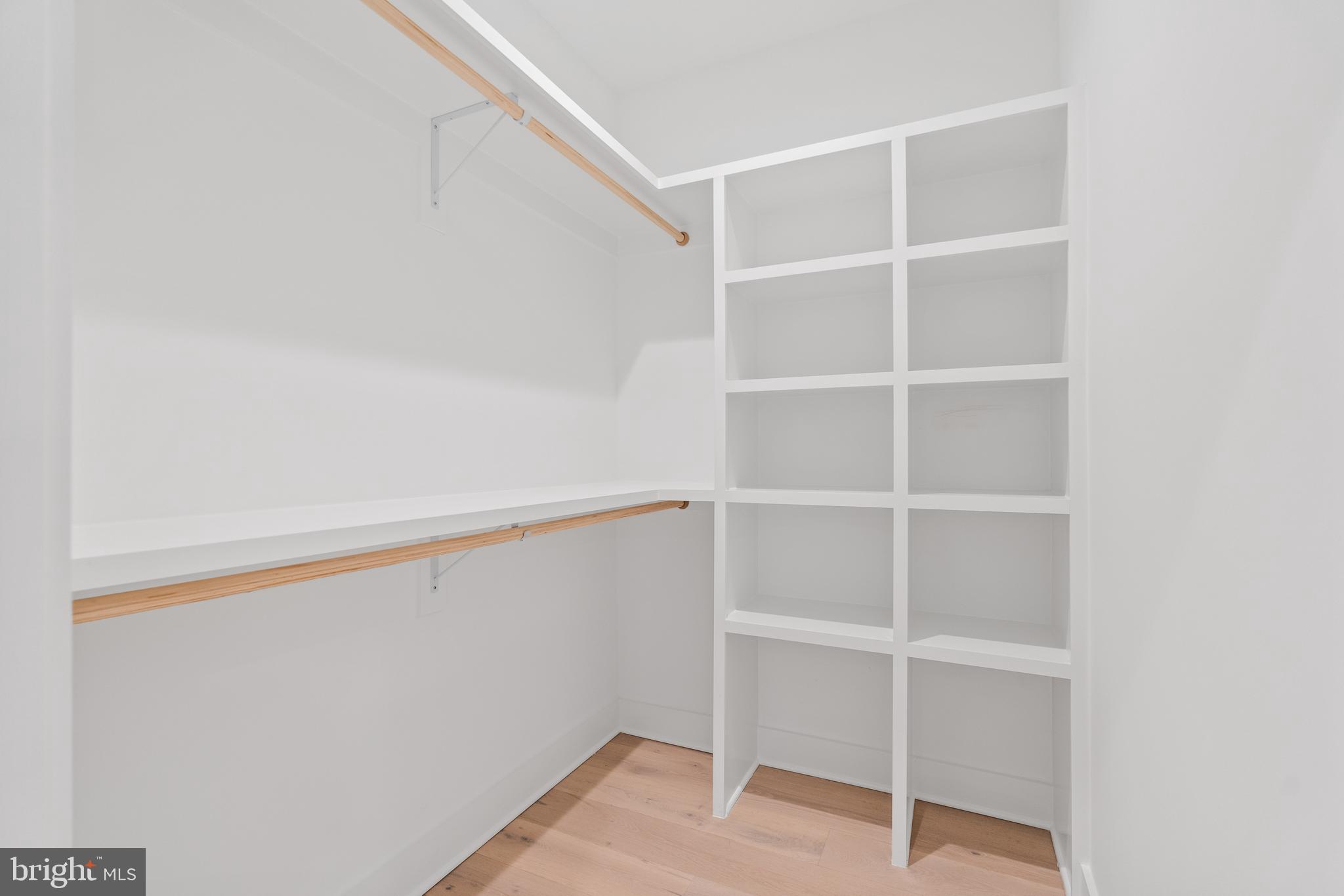 BUFFALO PARK - Residential