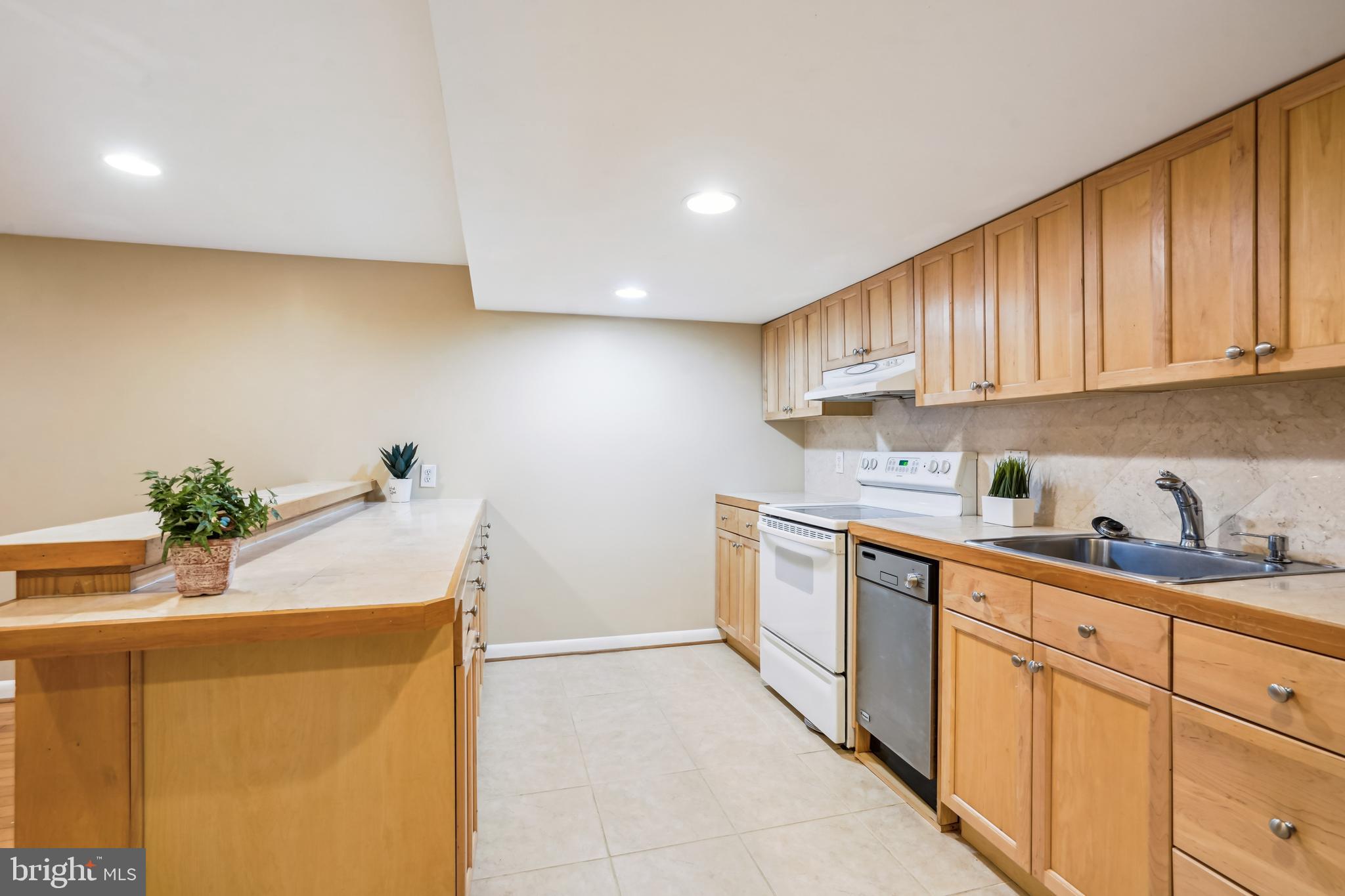 RANDOLPH HILLS - Residential