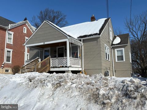 19 OAKLAND AVENUE WEST GROVE PA 19390