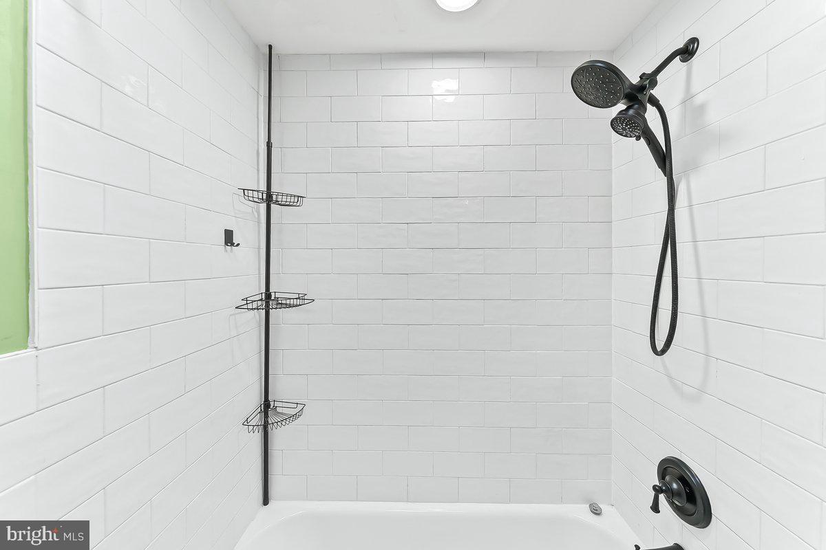 DREXEL PARK GARDEN - Residential