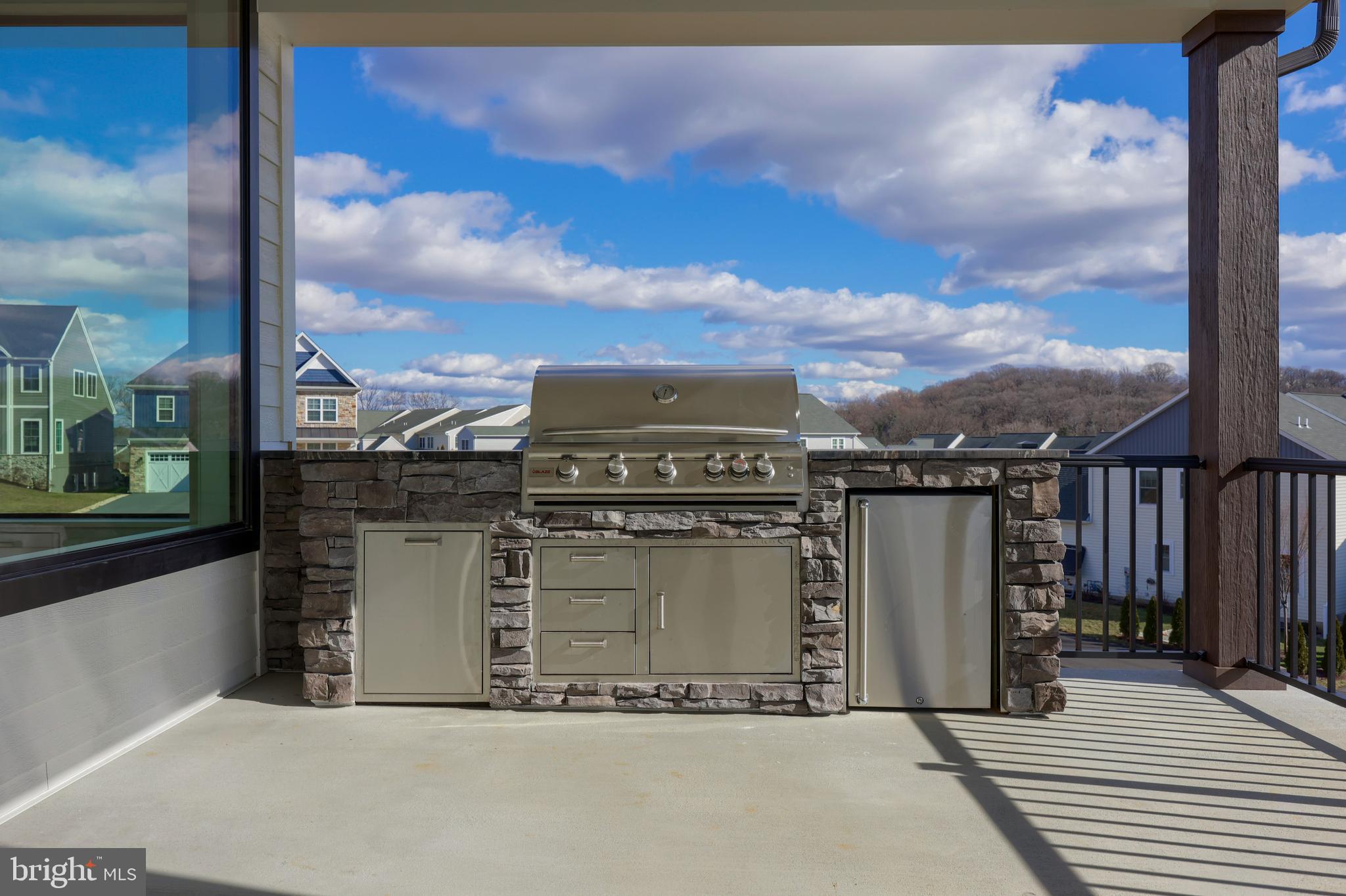 HAYDN MANOR - Residential