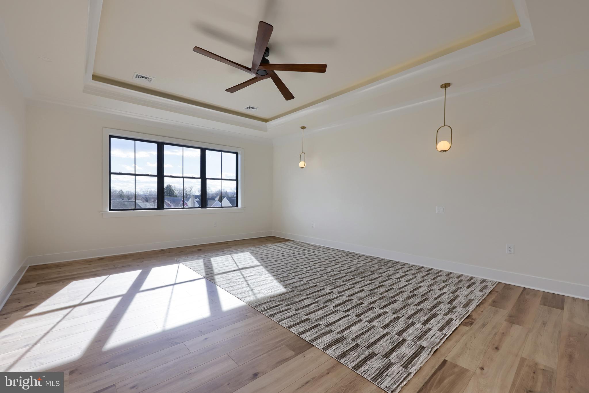 HAYDN MANOR - Residential