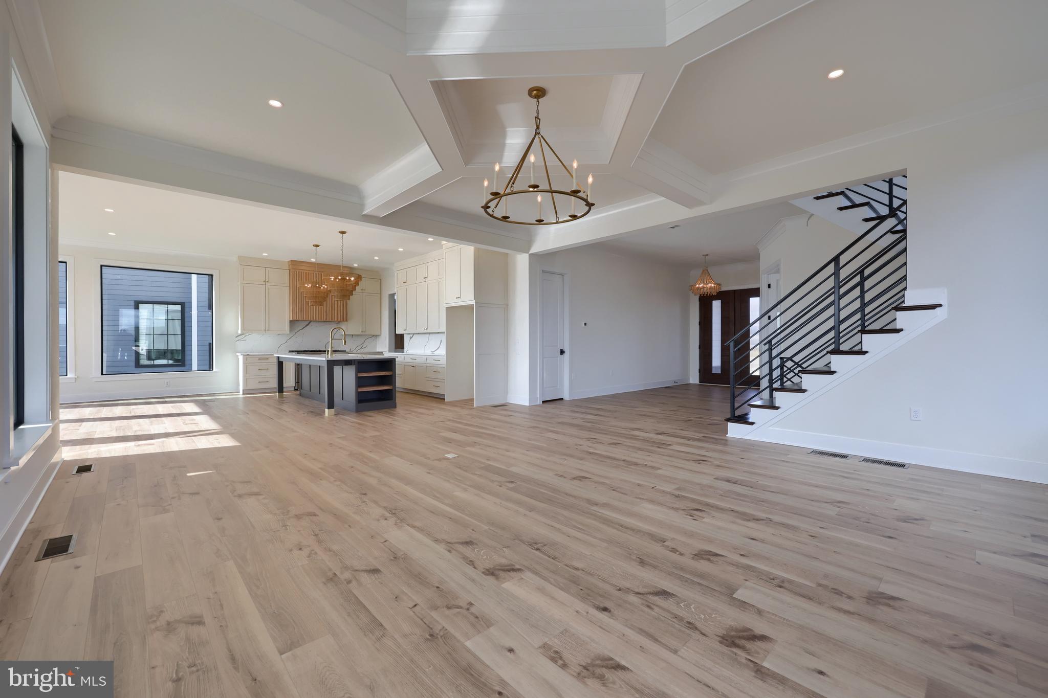 HAYDN MANOR - Residential