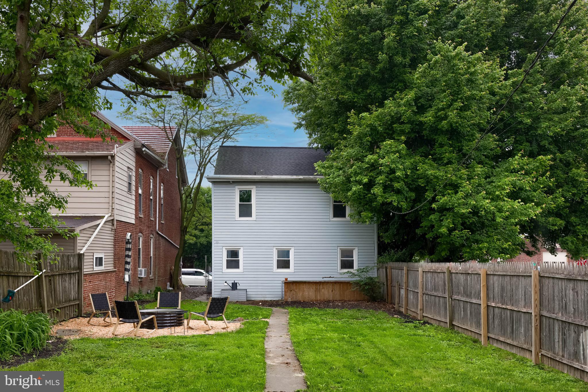 DENVER BOROUGH - Residential