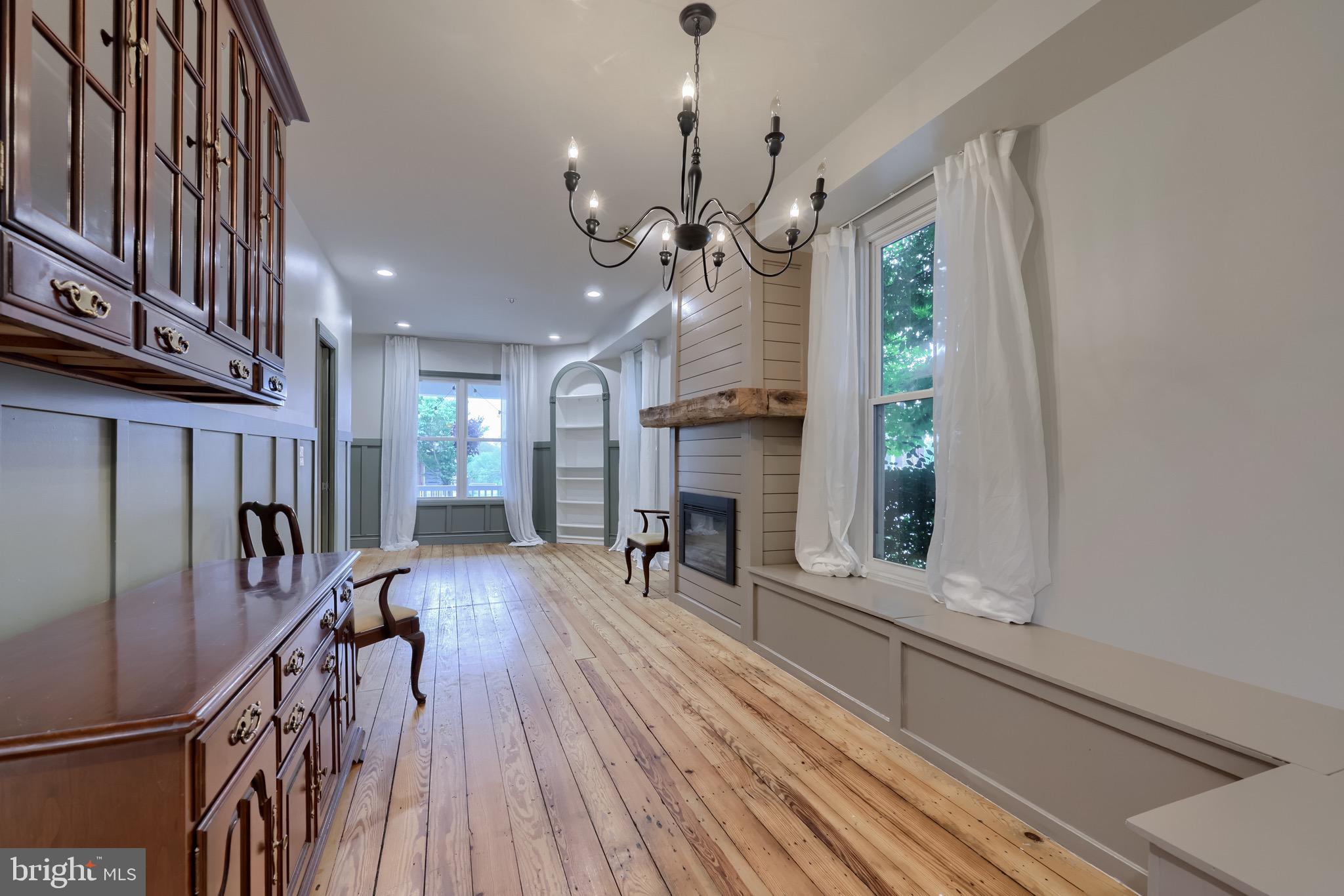 DENVER BOROUGH - Residential
