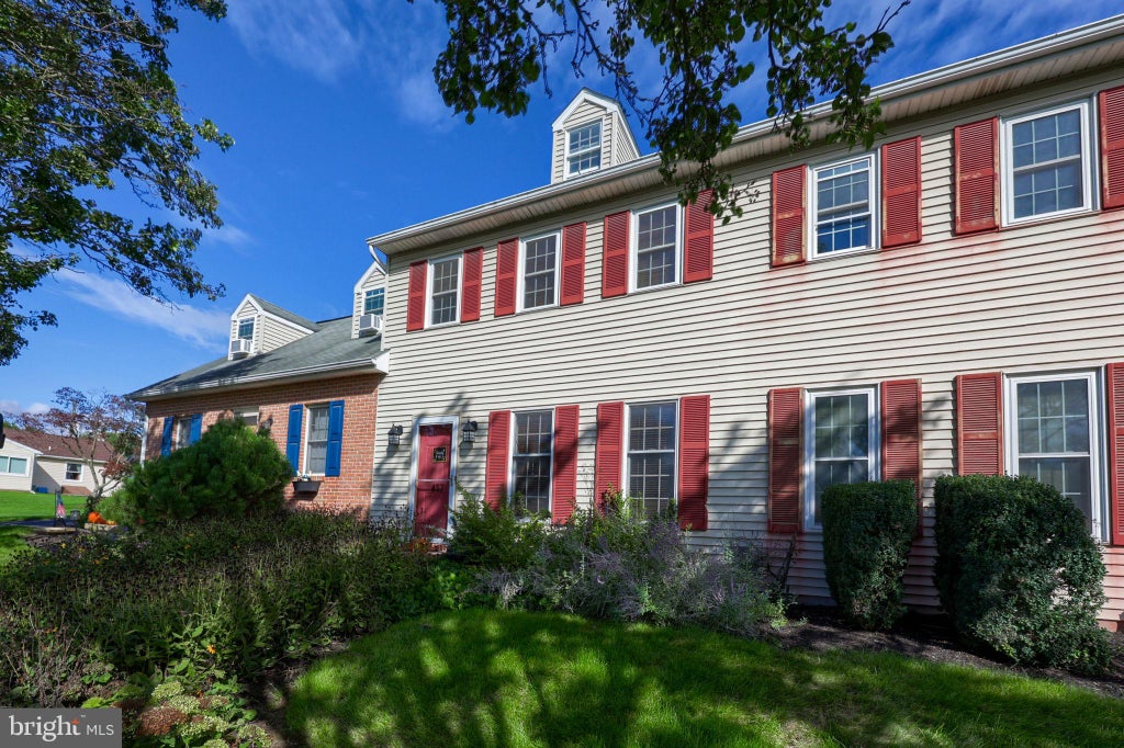 Photo of 437 Deerfield Drive, MOUNT JOY, PA 17552 (MLS # PALA2095942)