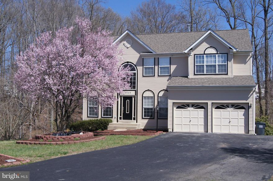 Spacious, Colonial Nestled on Landscaped Lot in a Cul-De-Sac, 2 Story Foyer, Cathedral Ceilings, Beautiful Hardwoods, Magnificent Gas Fireplace Boast Handcrafted Floor to Ceiling Mahogany Mantel, Recent Renovations, Master w His & Her Closets, Full Finished Basement w/ Exercise Rm,(26x12)Shed in Private Back Yard, New Roof 50 Yr Arch Shingles,New AC,Security Cam,Closing Assist Avail, Home Warranty