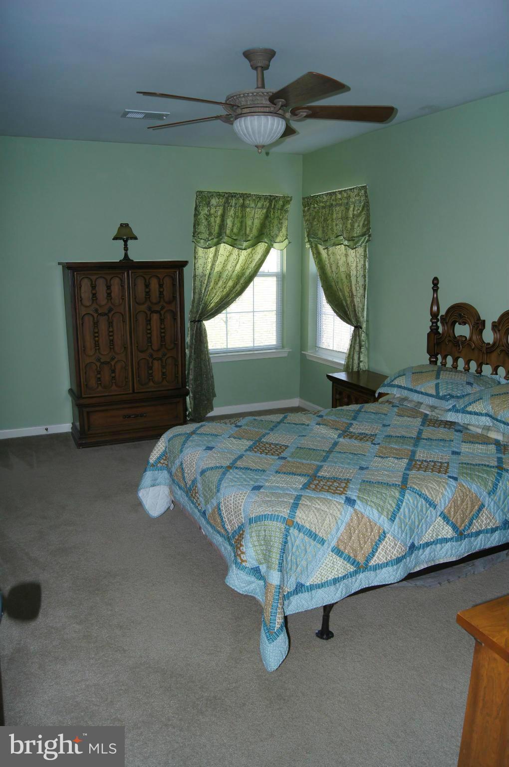 SOUTH HAMPTON SUB - Residential