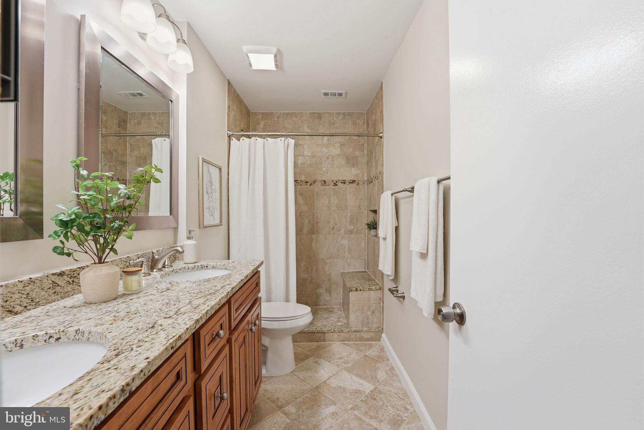 RESTON - Residential