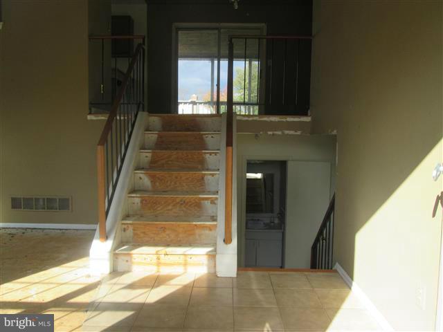 CUNNINGHILL COVE - Residential