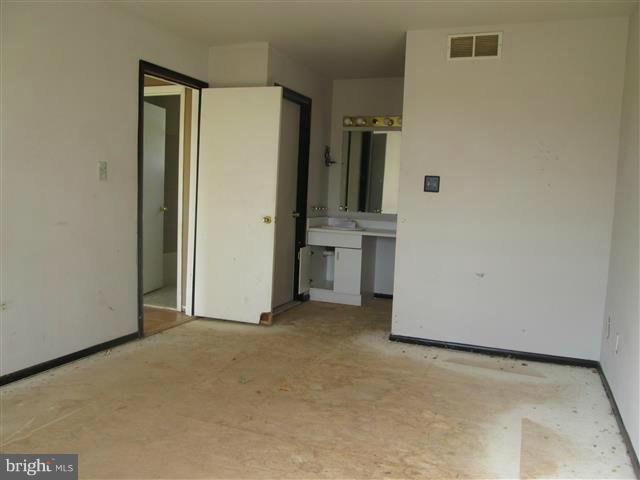 CUNNINGHILL COVE - Residential