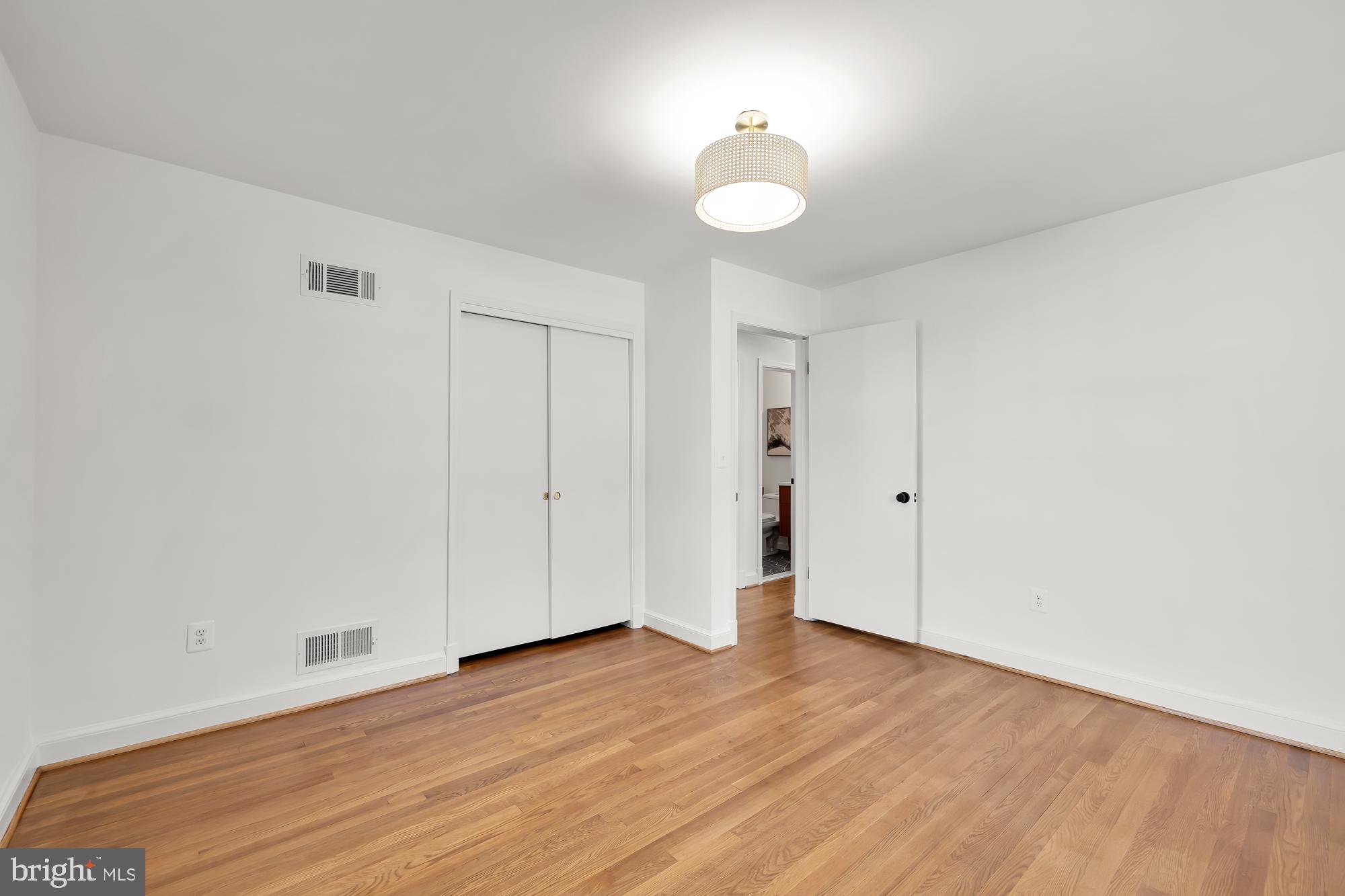 CHEVERLY 01 - Residential