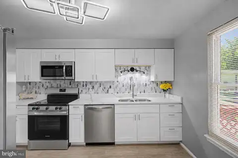 MLS: MDHR2058732