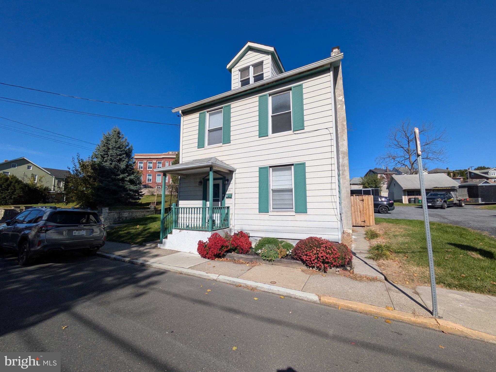 223 E MAIN STREET