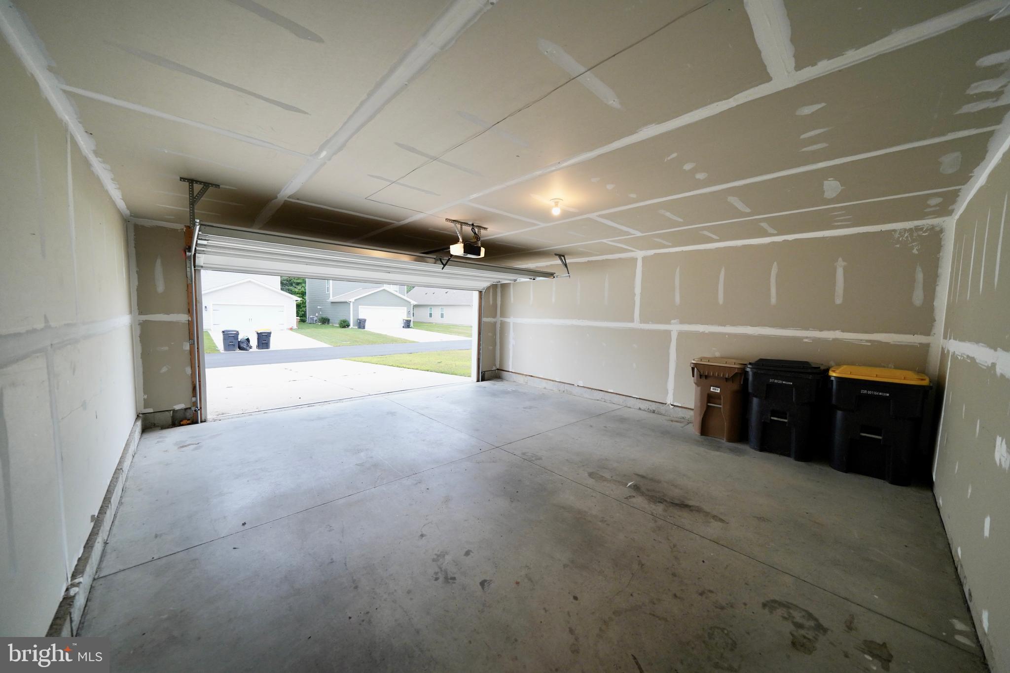 SIMPSONS CROSSING - Residential