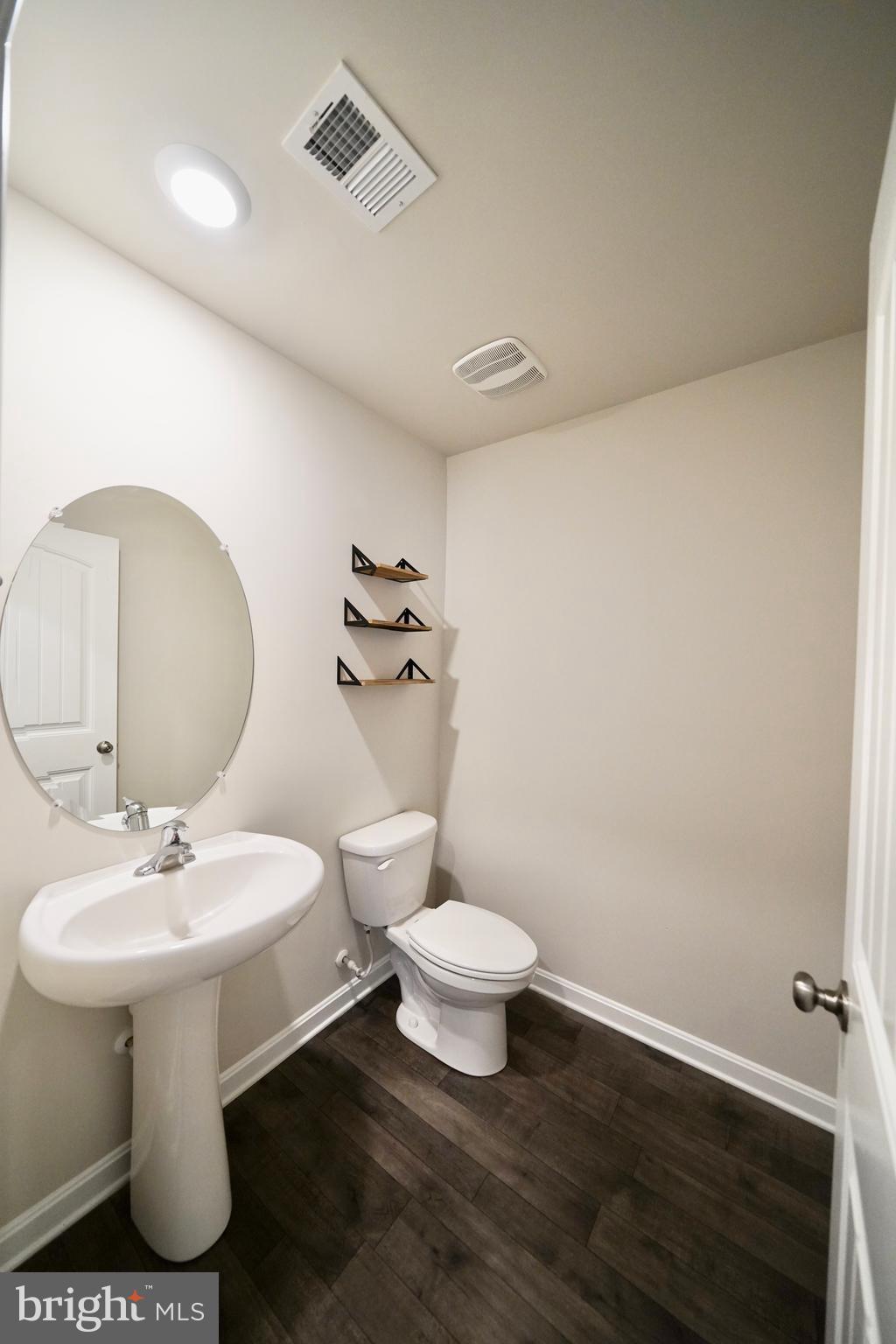 SIMPSONS CROSSING - Residential