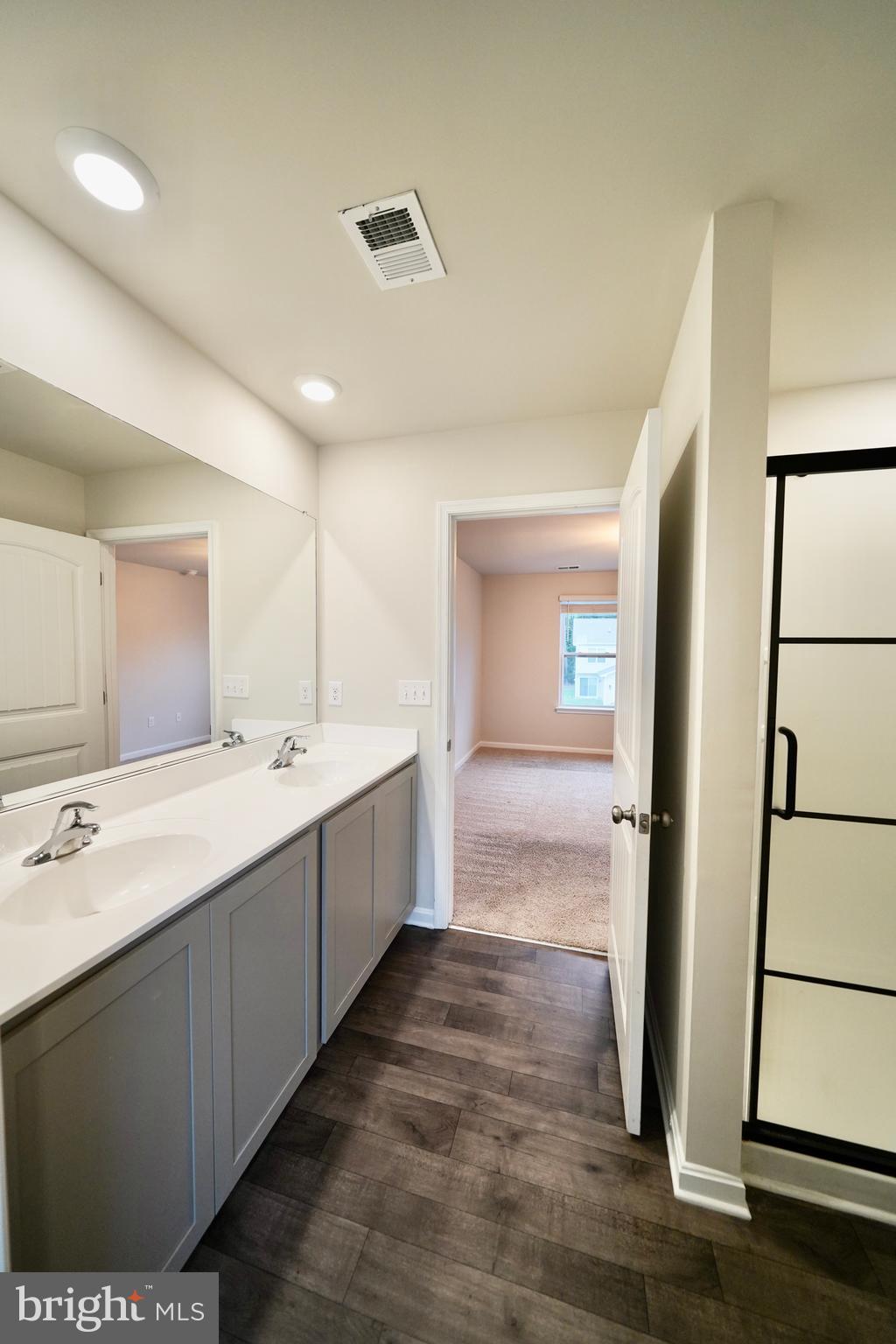 SIMPSONS CROSSING - Residential