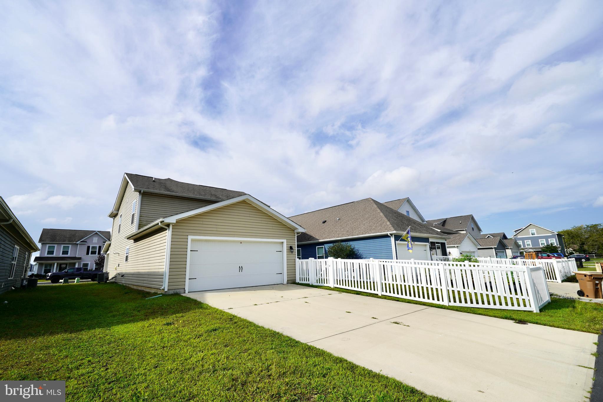 SIMPSONS CROSSING - Residential