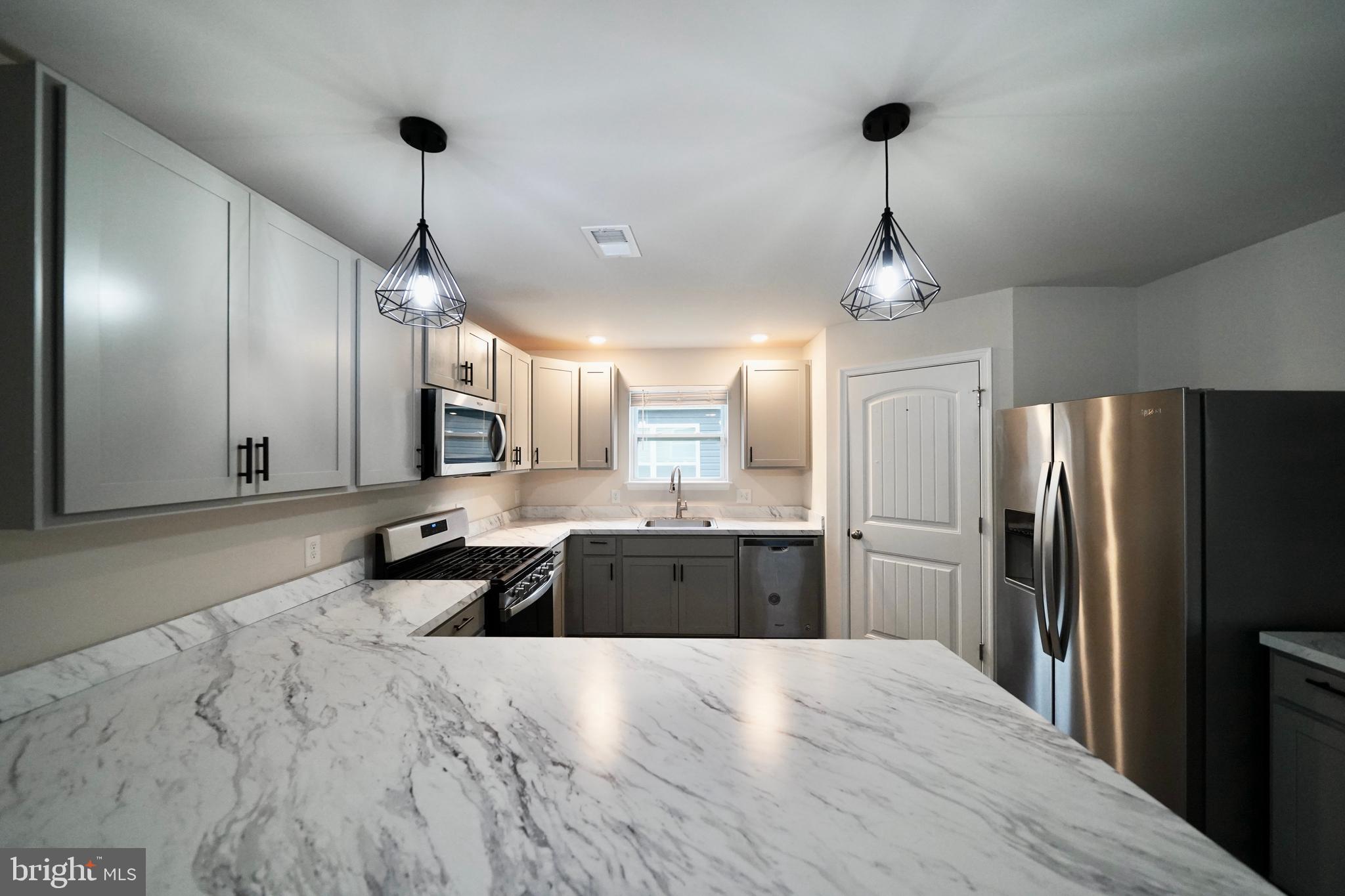 SIMPSONS CROSSING - Residential