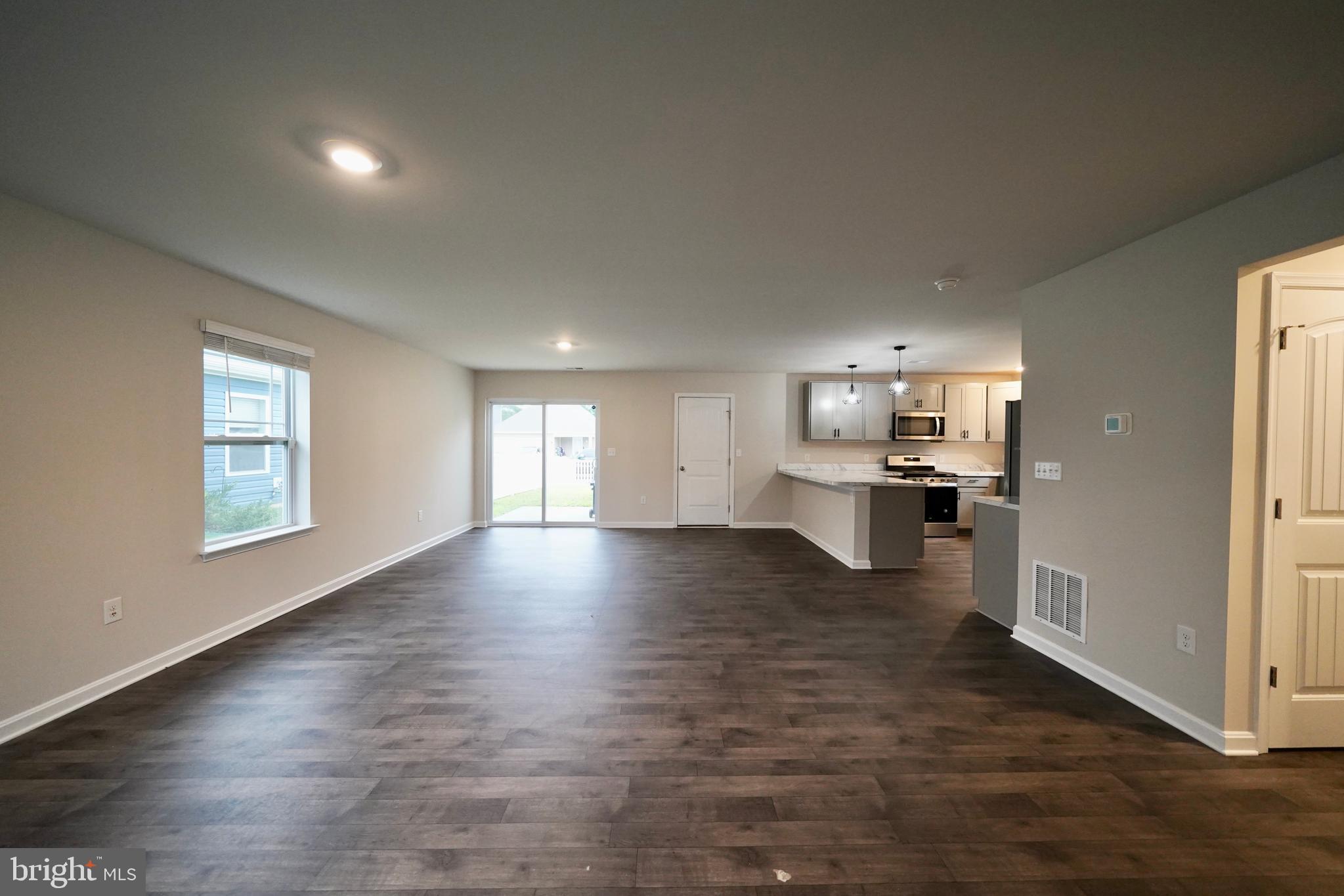 SIMPSONS CROSSING - Residential