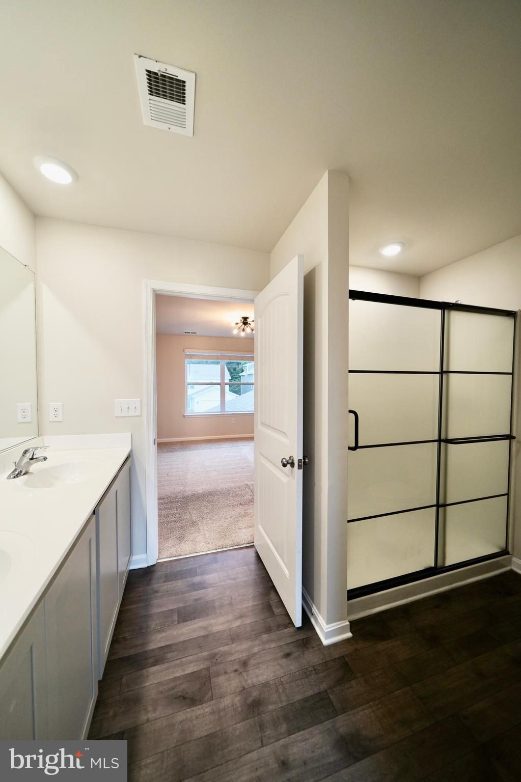 SIMPSONS CROSSING - Residential